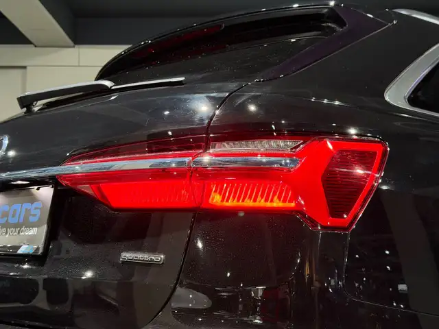 Audi A6 Avant view 10