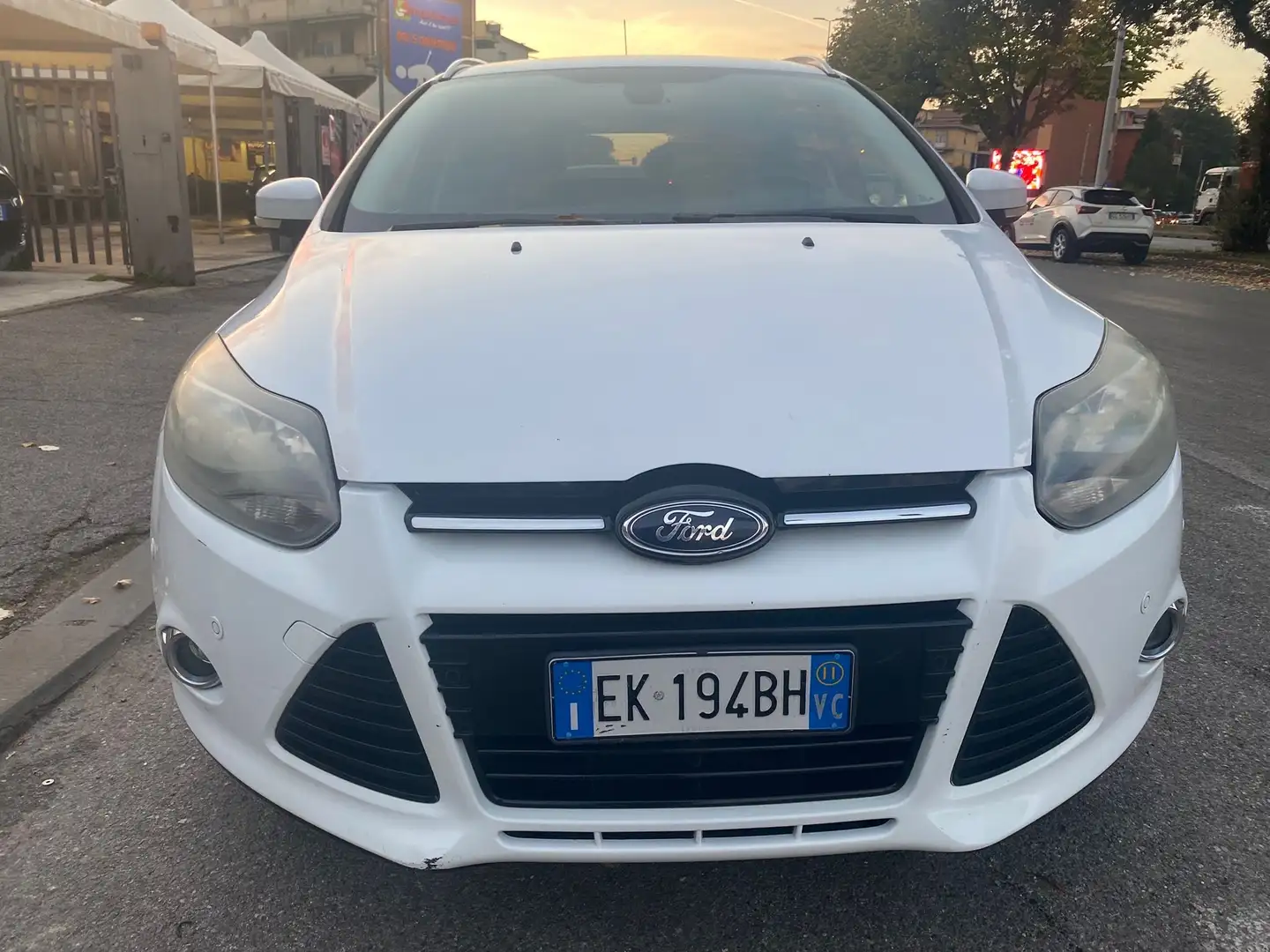 Ford Focus Style Wagon 1.6 tdci Titanium 90cv Weiß - 2
