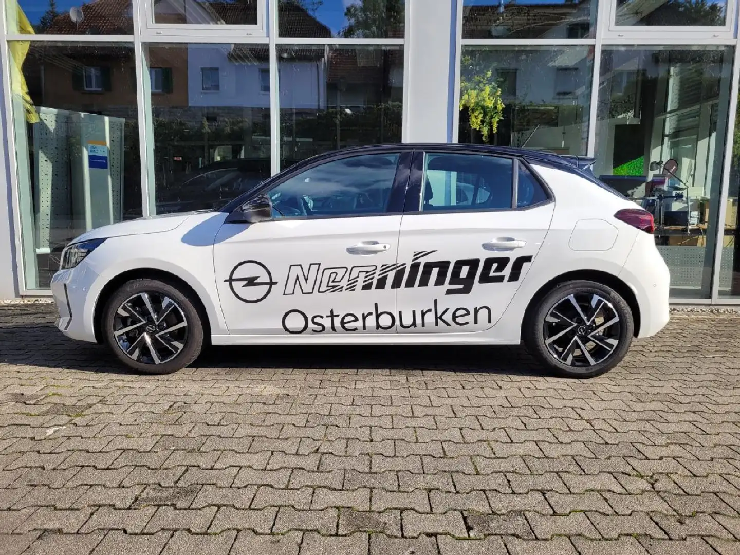 Opel Corsa GS Weiß - 1