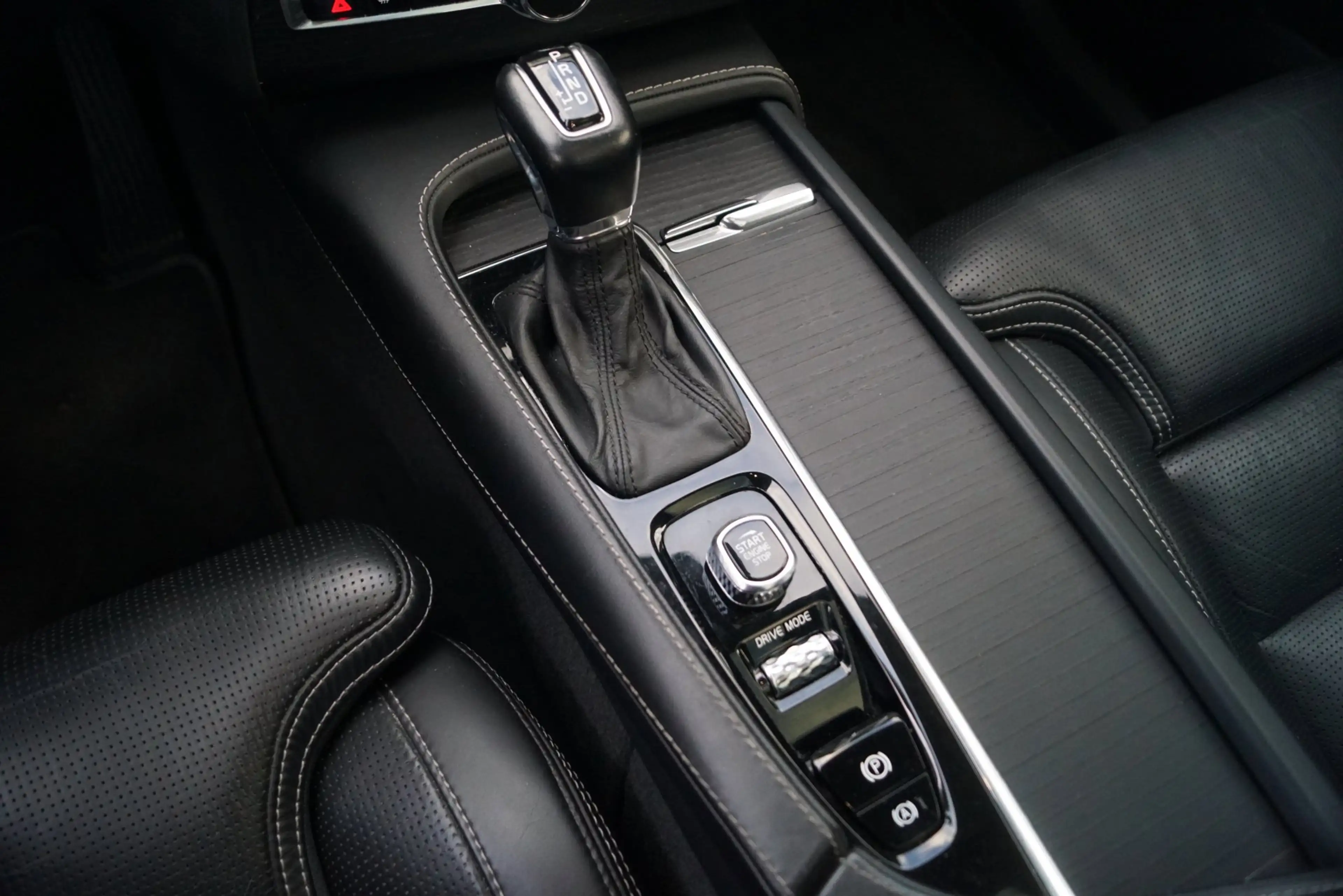 Volvo XC90 2.0 T6 AWD Inscription Autom 7 Pers Panodak Leder — photo 20
