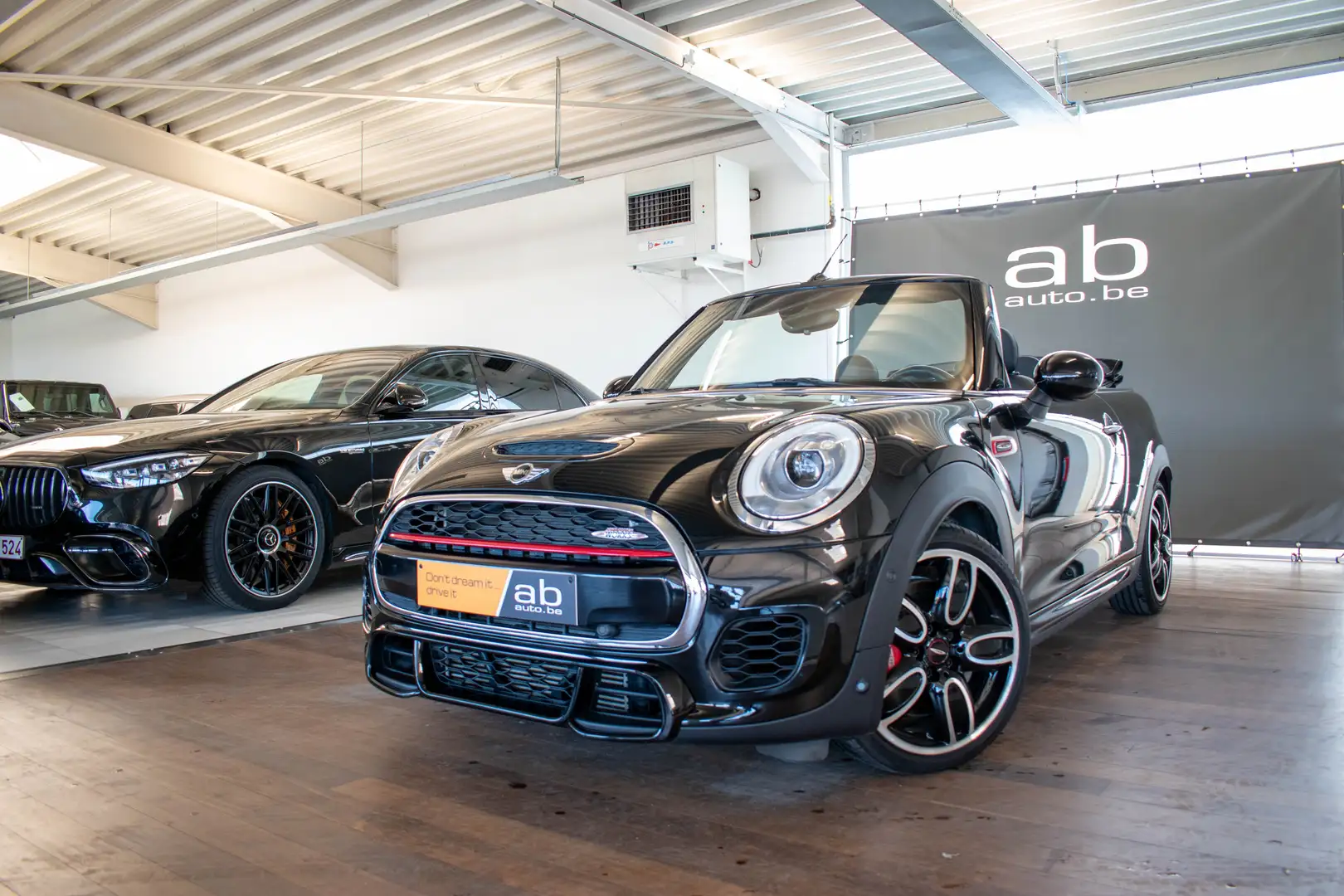 MINI John Cooper Works Cabrio Mini John Cooper Works Cabrio Sport-Aut. Noir - 1