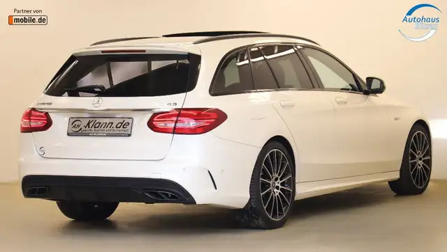 Mercedes-Benz C-Class view 8
