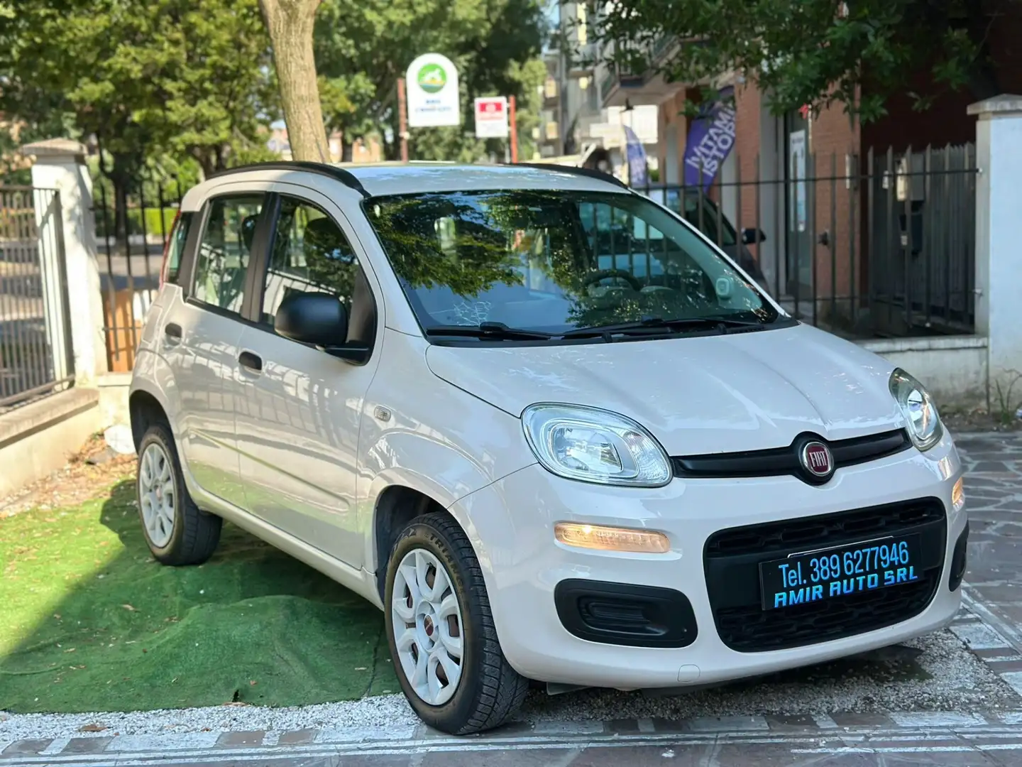 Fiat Panda 0.9 TwinAir Turbo Natural Power Lounge Beige - 1