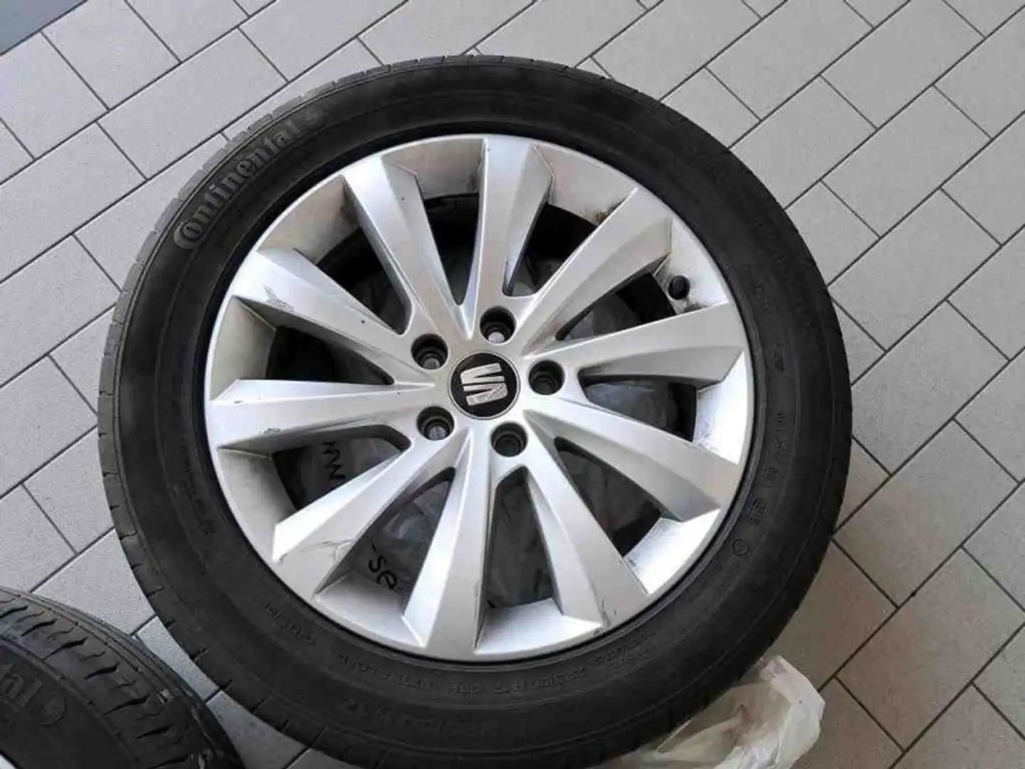 SEAT Alhambra 2.0 TDI Style Navi Kamera Pano Tempomat Standheizu Weiß - 2
