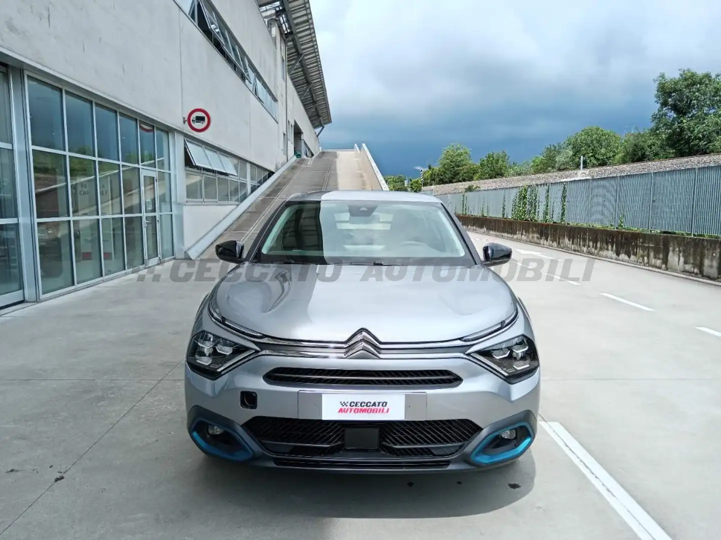 Citroen E-C4 Electric E-C4 Feel Grey - 2