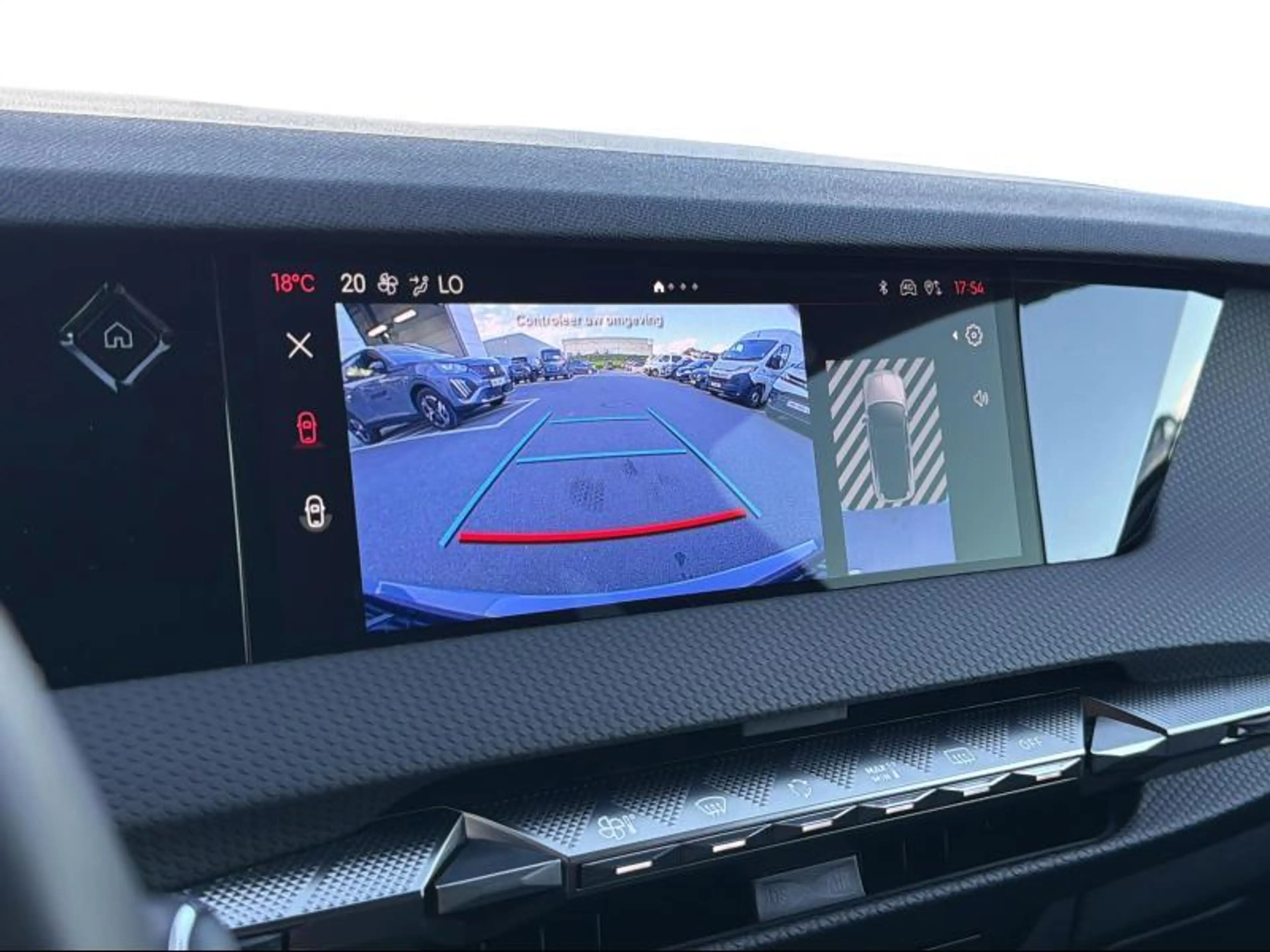 DS Automobiles DS 4 E-TENSE 215 PALLAS — photo 14