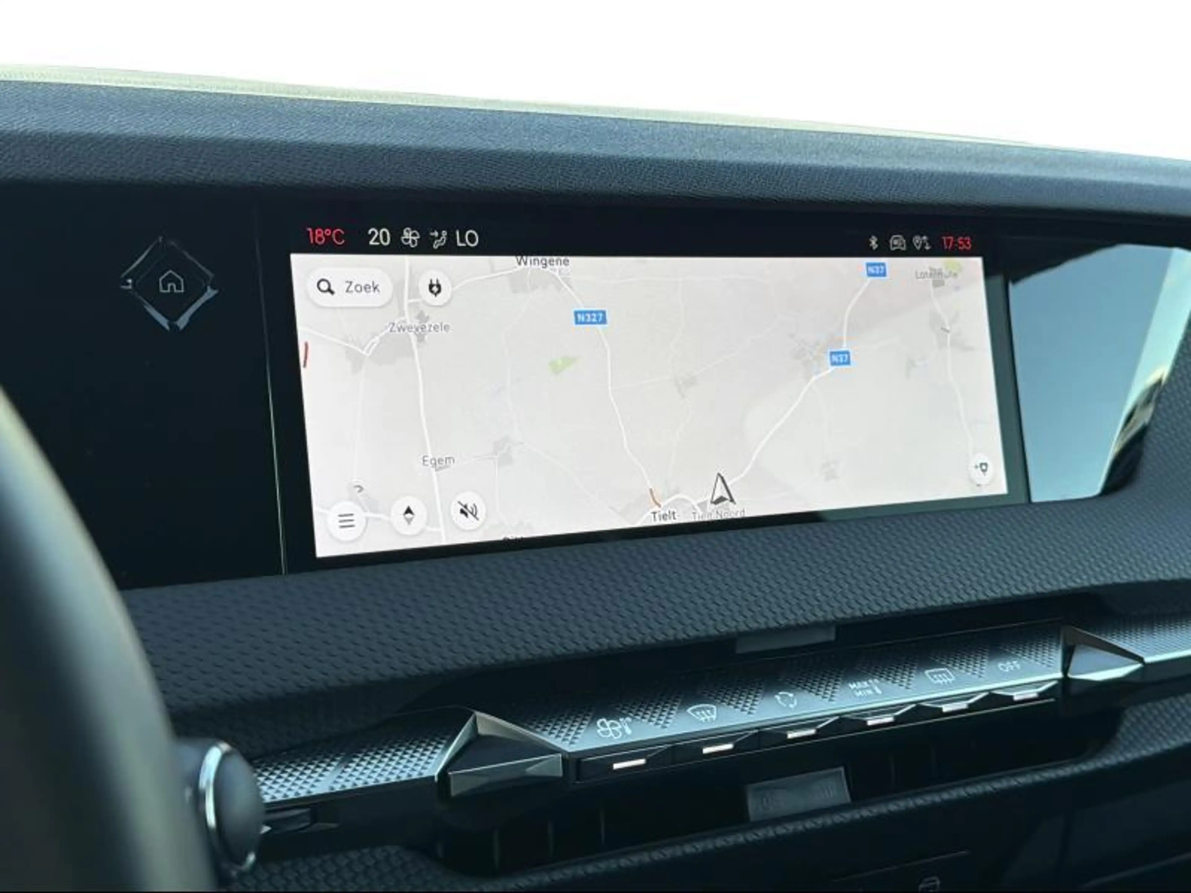 DS Automobiles DS 4 E-TENSE 215 PALLAS — photo 13