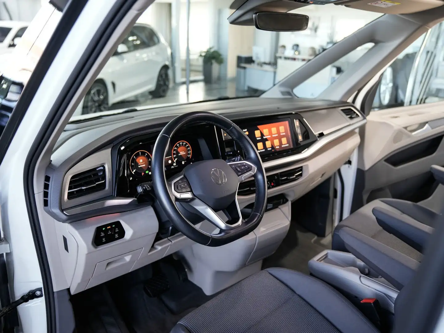 Volkswagen T7 Multivan 2.0 TDI Edition lang HUD Easy-Open Weiß - 2