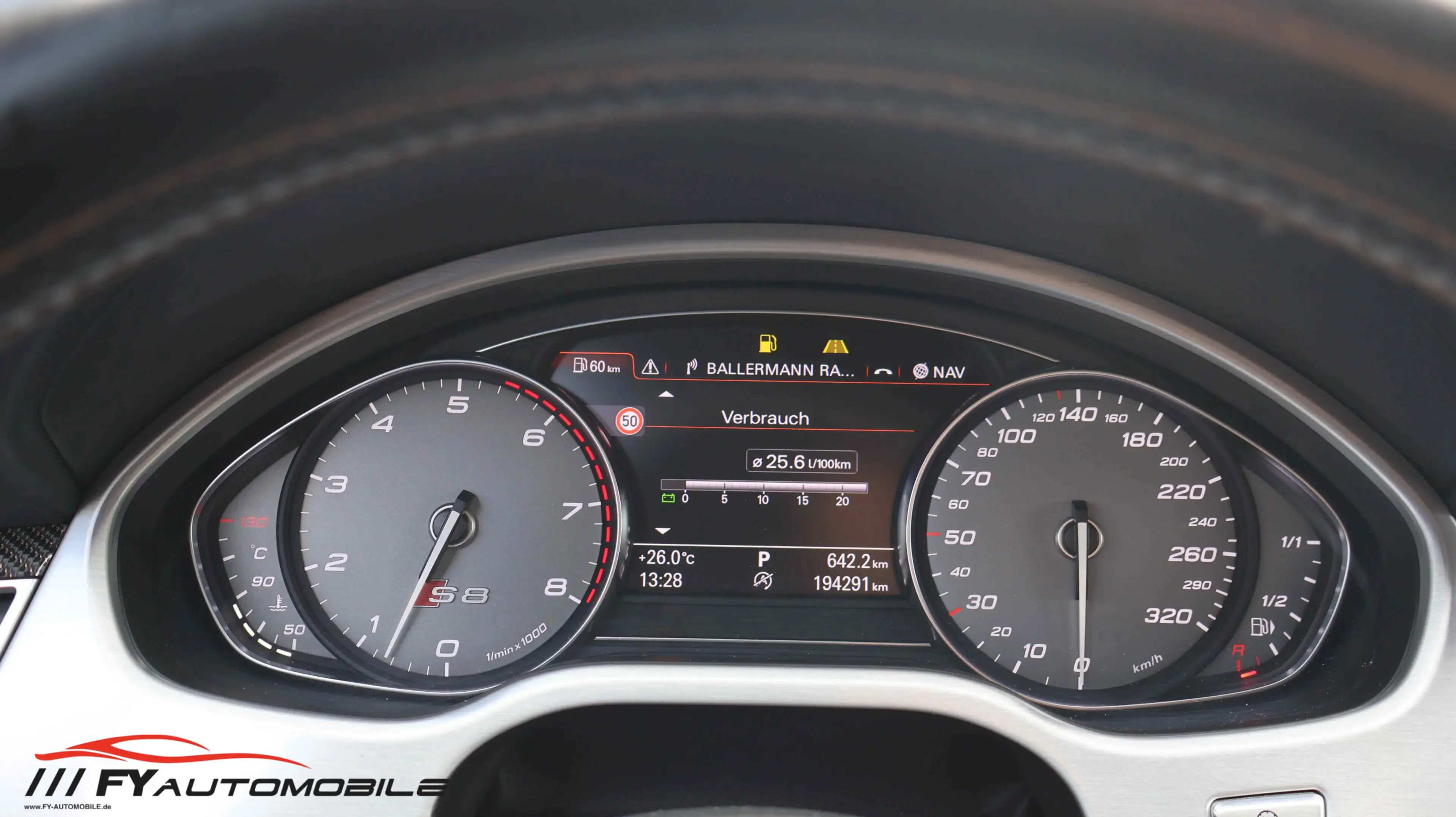 Audi S8 4.0 TFSI quattro plus Head Up* Kam* Nightvis* — photo 13