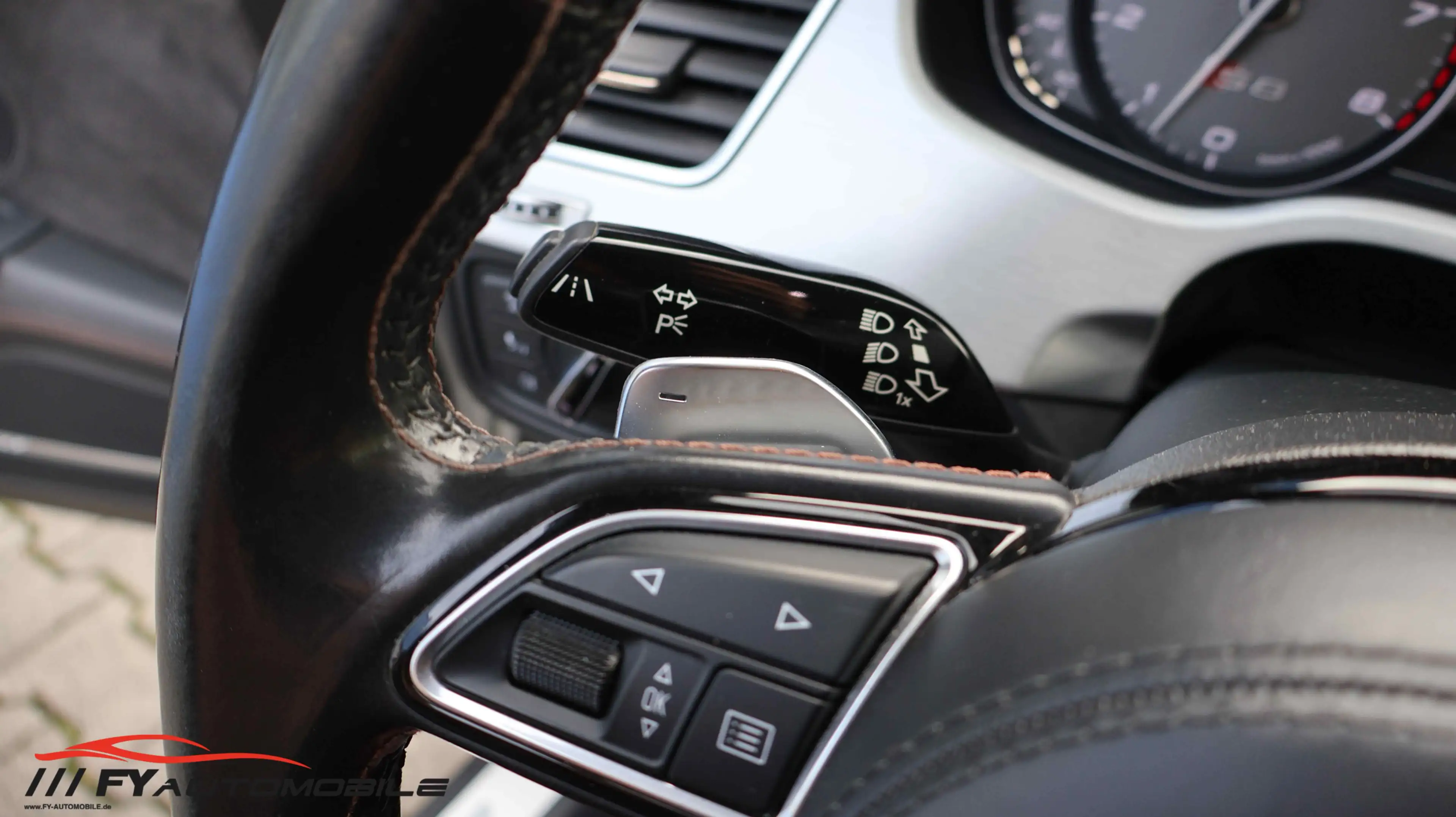 Audi S8 4.0 TFSI quattro plus Head Up* Kam* Nightvis* — photo 12