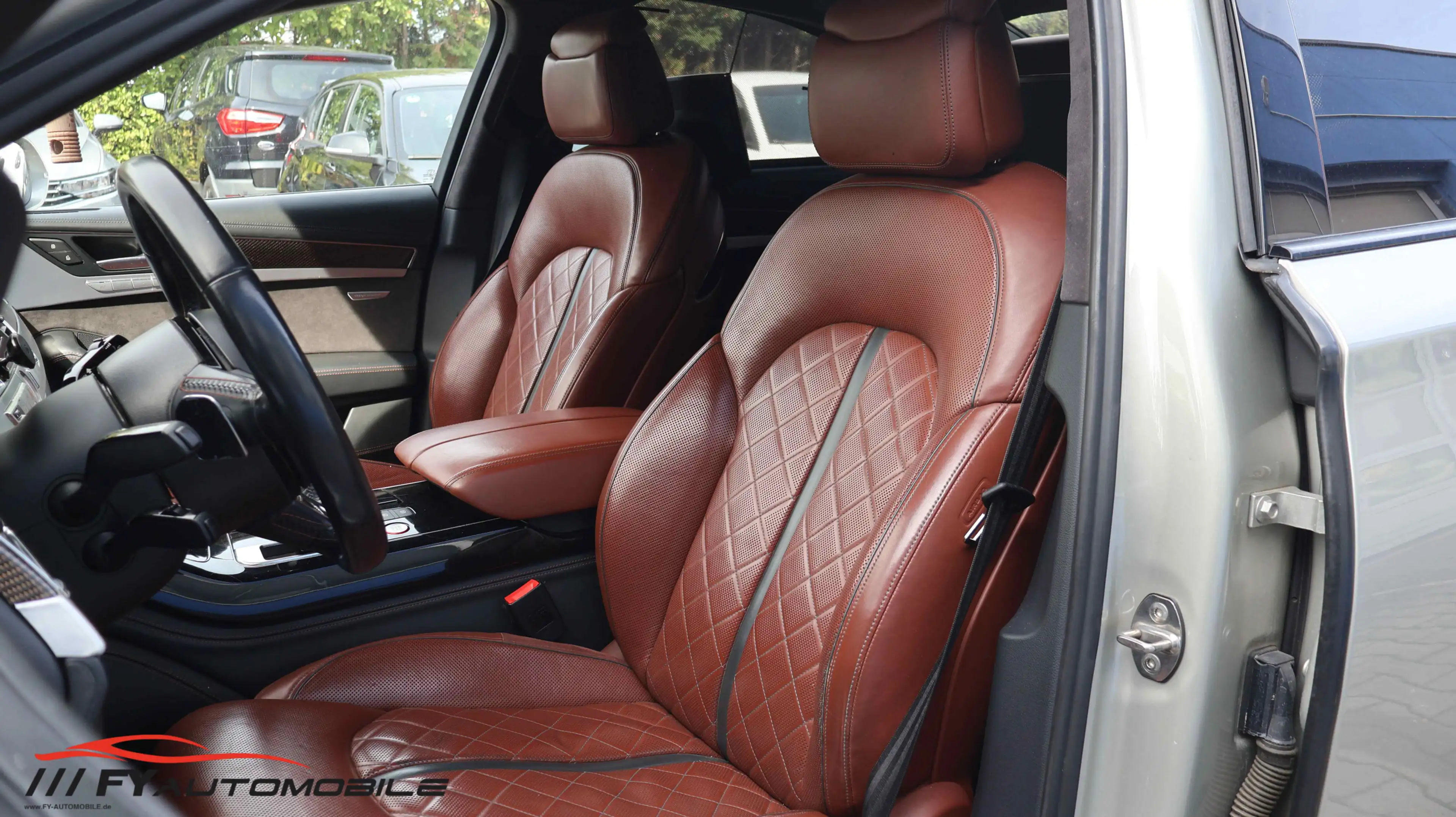 Audi S8 4.0 TFSI quattro plus Head Up* Kam* Nightvis* — photo 8