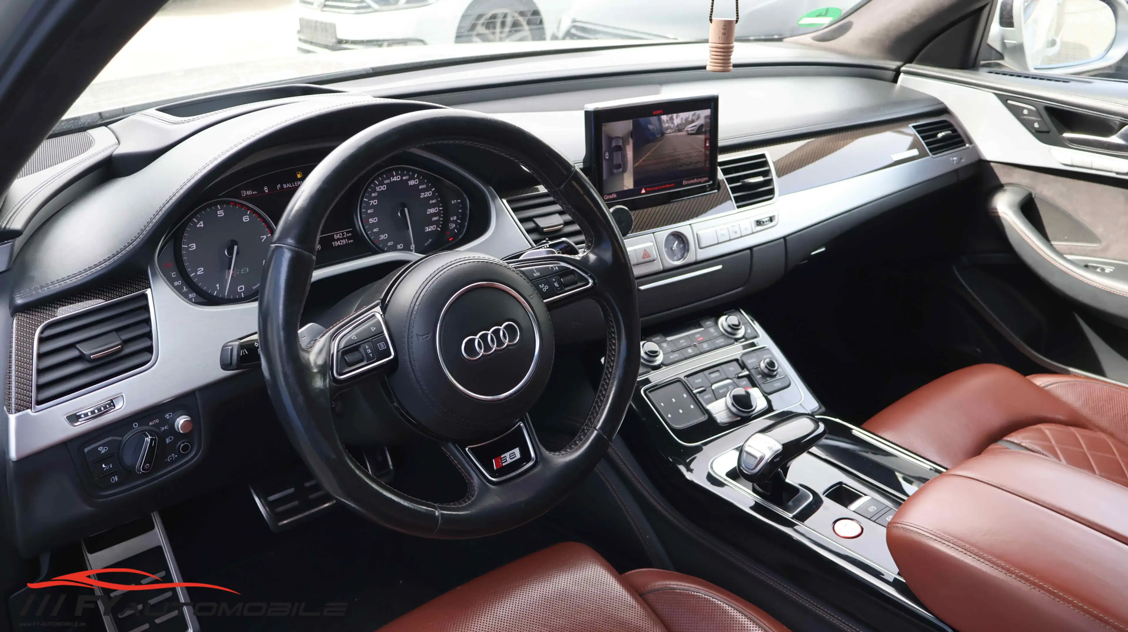Audi S8 4.0 TFSI quattro plus Head Up* Kam* Nightvis* — photo 9