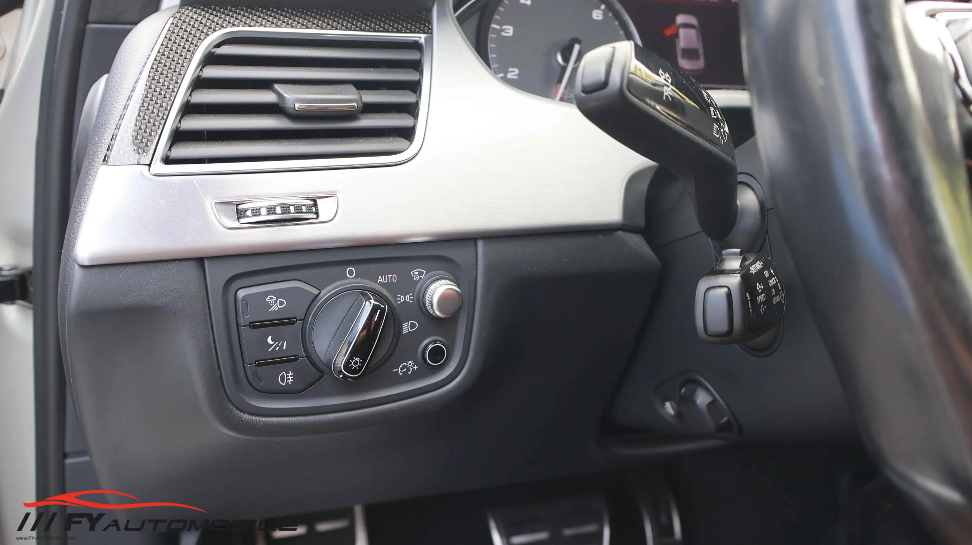Audi S8 4.0 TFSI quattro plus Head Up* Kam* Nightvis* — photo 10