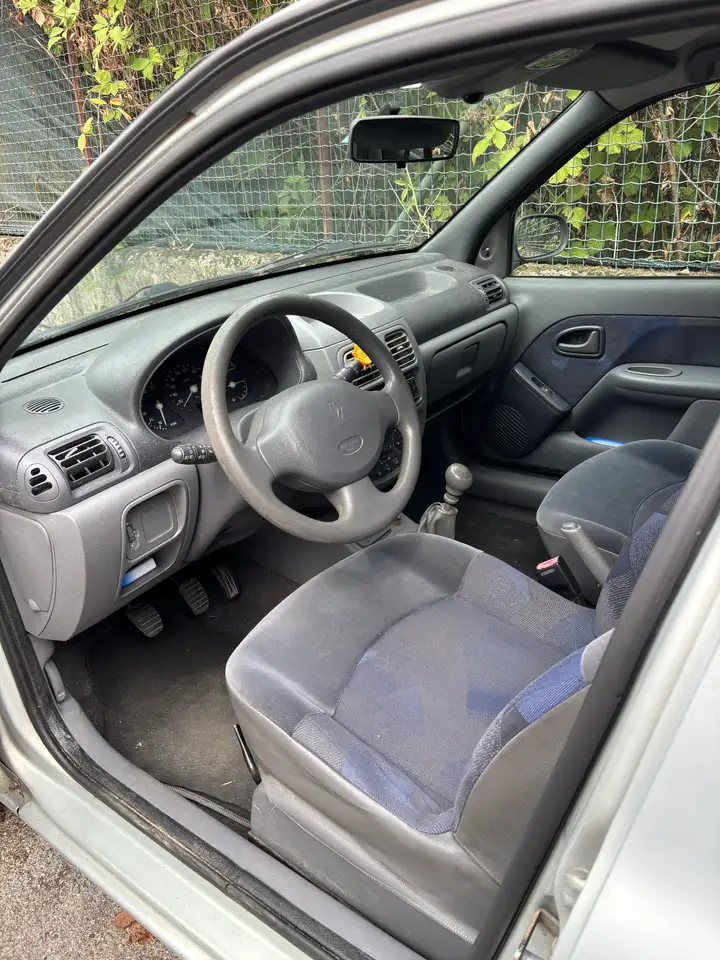 Renault Clio 5p 1.2 RT, foto 4