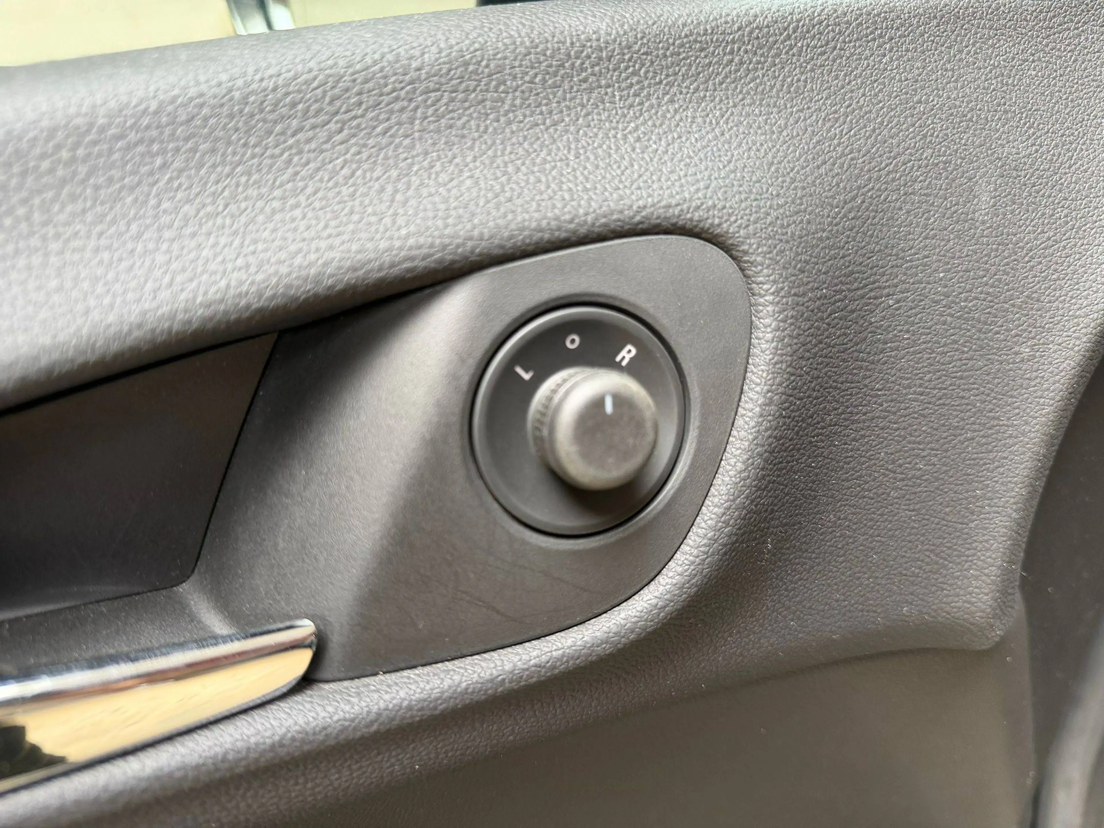 Opel Meriva Meriva 1.4 Turbo Ultimate Edition — photo 11