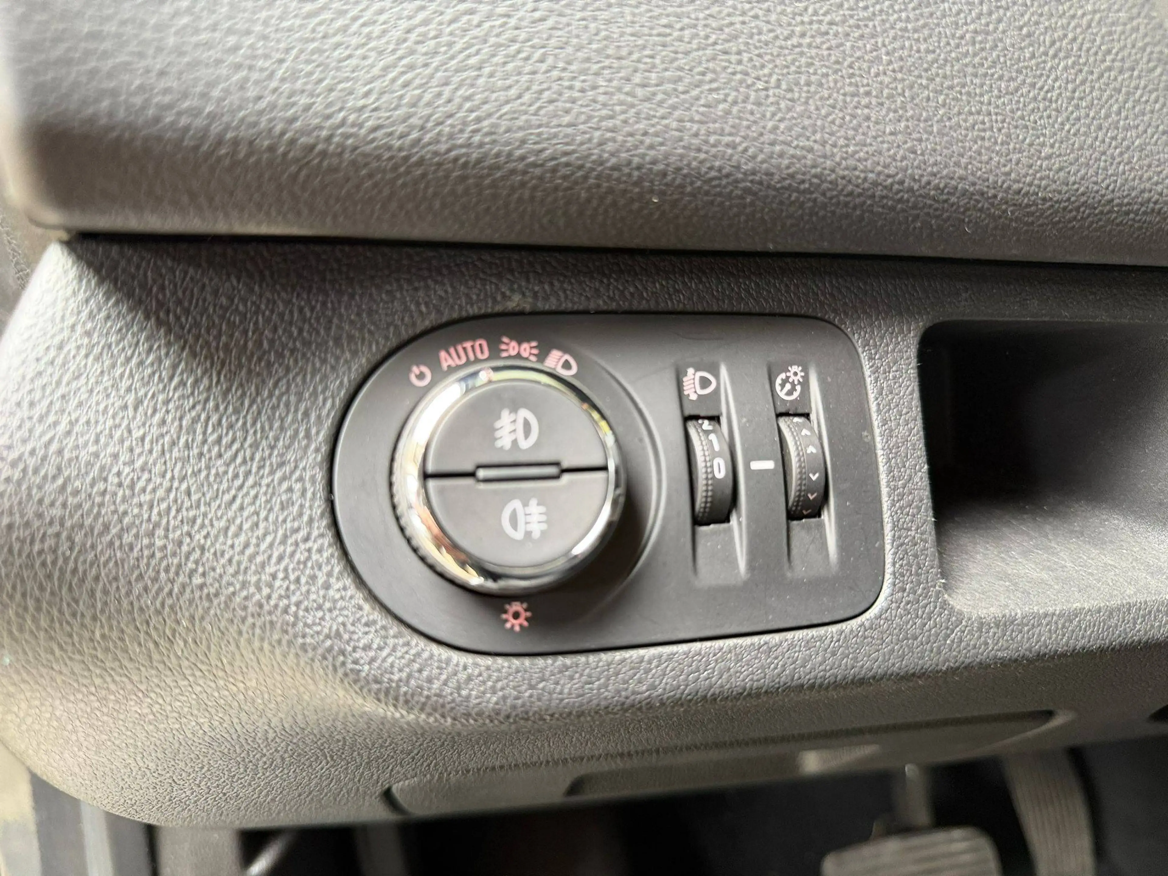 Opel Meriva Meriva 1.4 Turbo Ultimate Edition — photo 12