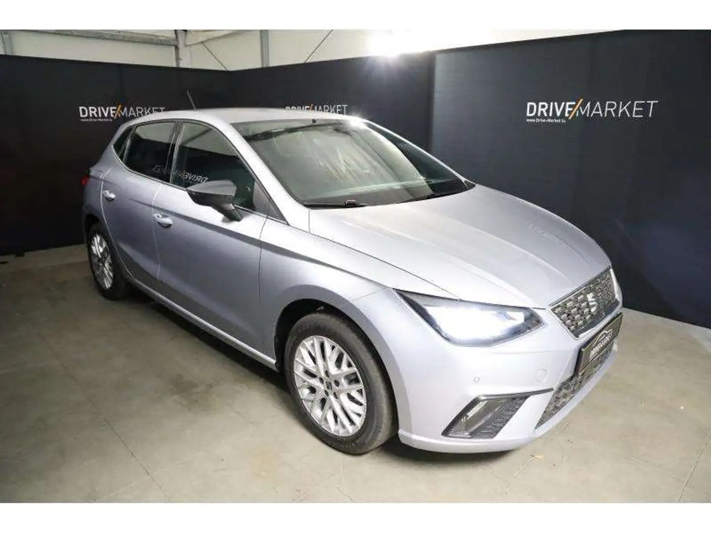 SEAT Ibiza Xcellence Gris - 1