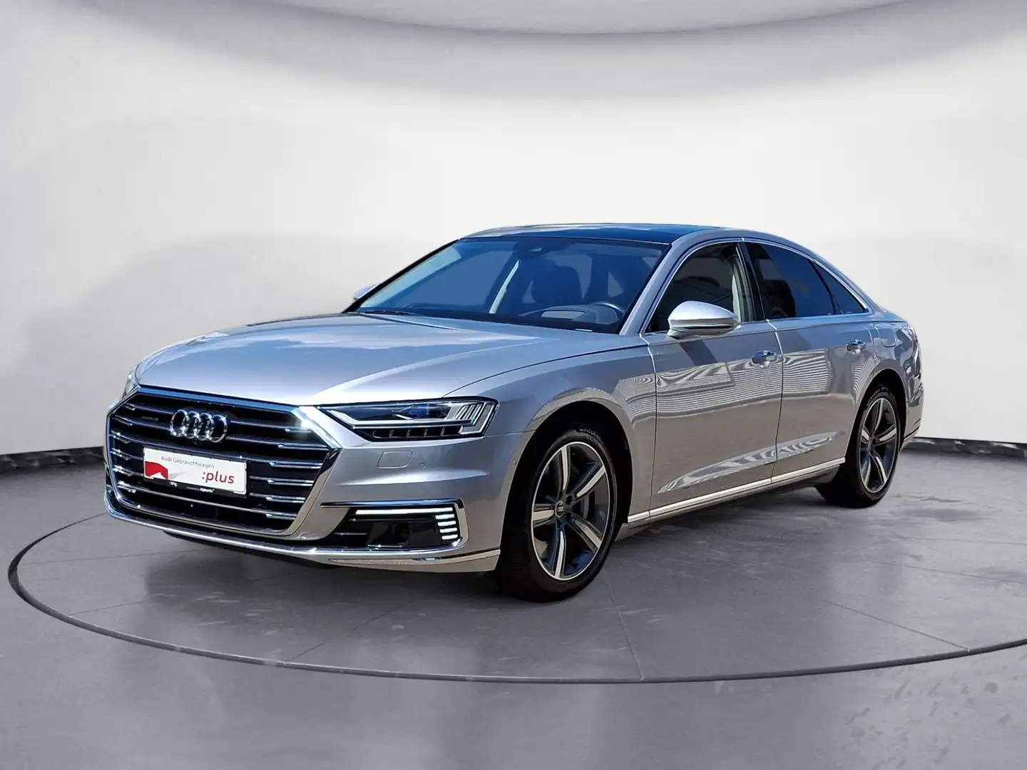 Audi A8 60 TFSI e quattro tiptronic e-tron HUD Assist Silber - 2