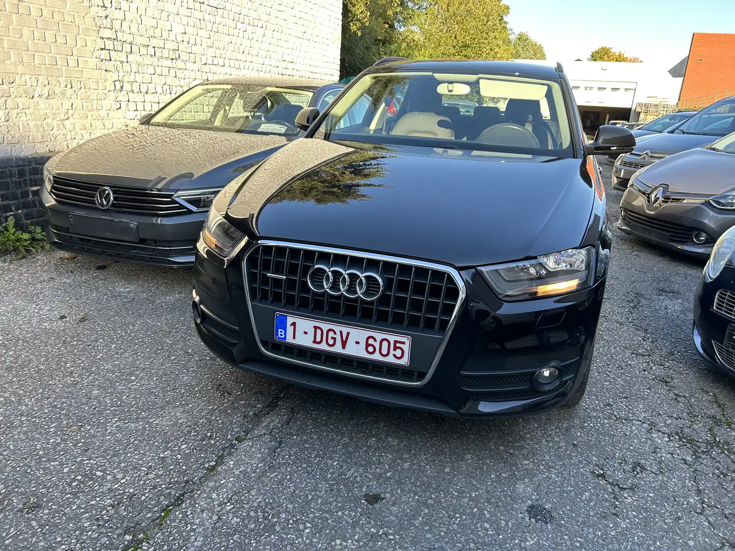 Audi Q3 Q3 2.0 TDi Quattro S tronic AUTO 12 MOIS DEGARANTI Zwart - 2
