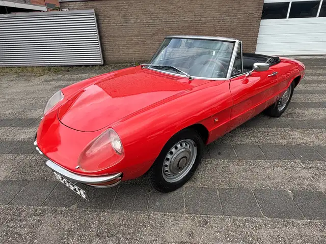 Alfa Romeo Spider 1.6 Duetto 1968 met Hard top