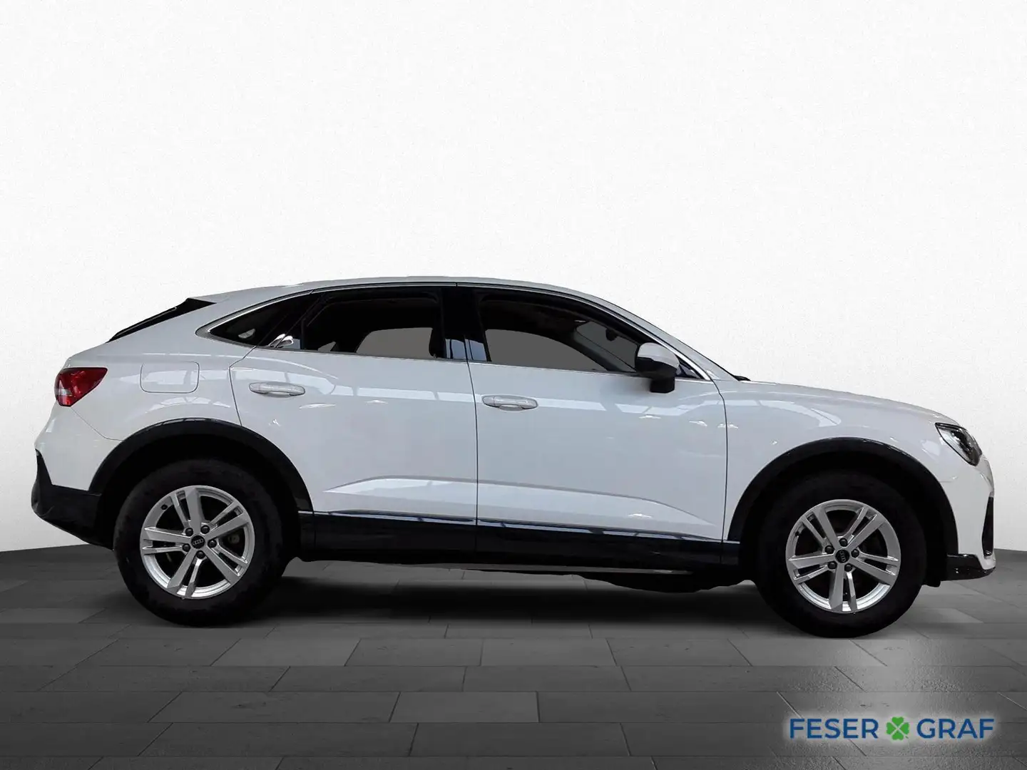 Audi Q3 Sportback 45 TFSI e S tr. Navi plus-LED-PDC plus Weiß - 2