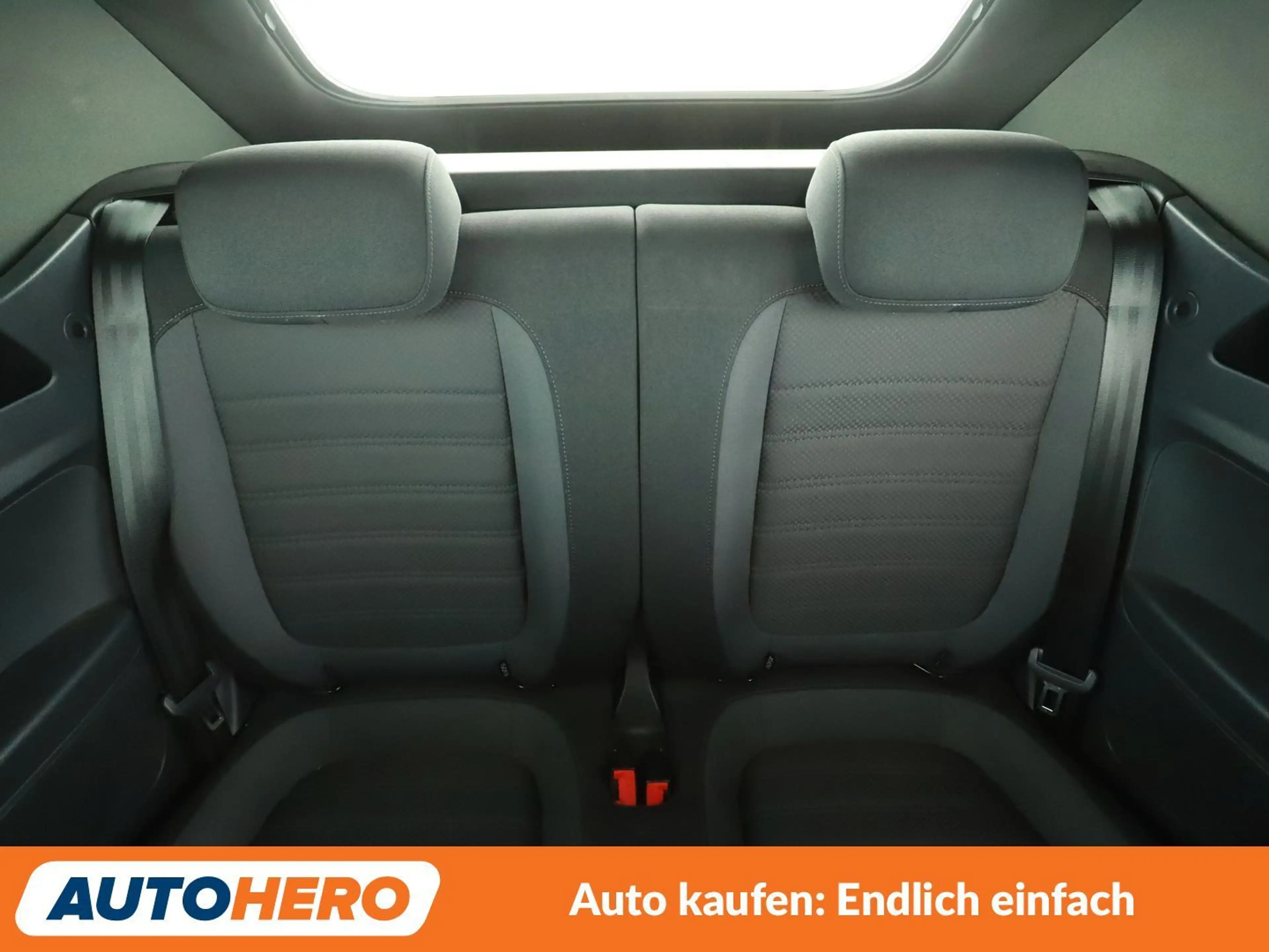 Volkswagen Beetle 1.4 TSI R-Line BMT Aut.*NAV*XENON*TEMPO*PDC*SHZ* — photo 15
