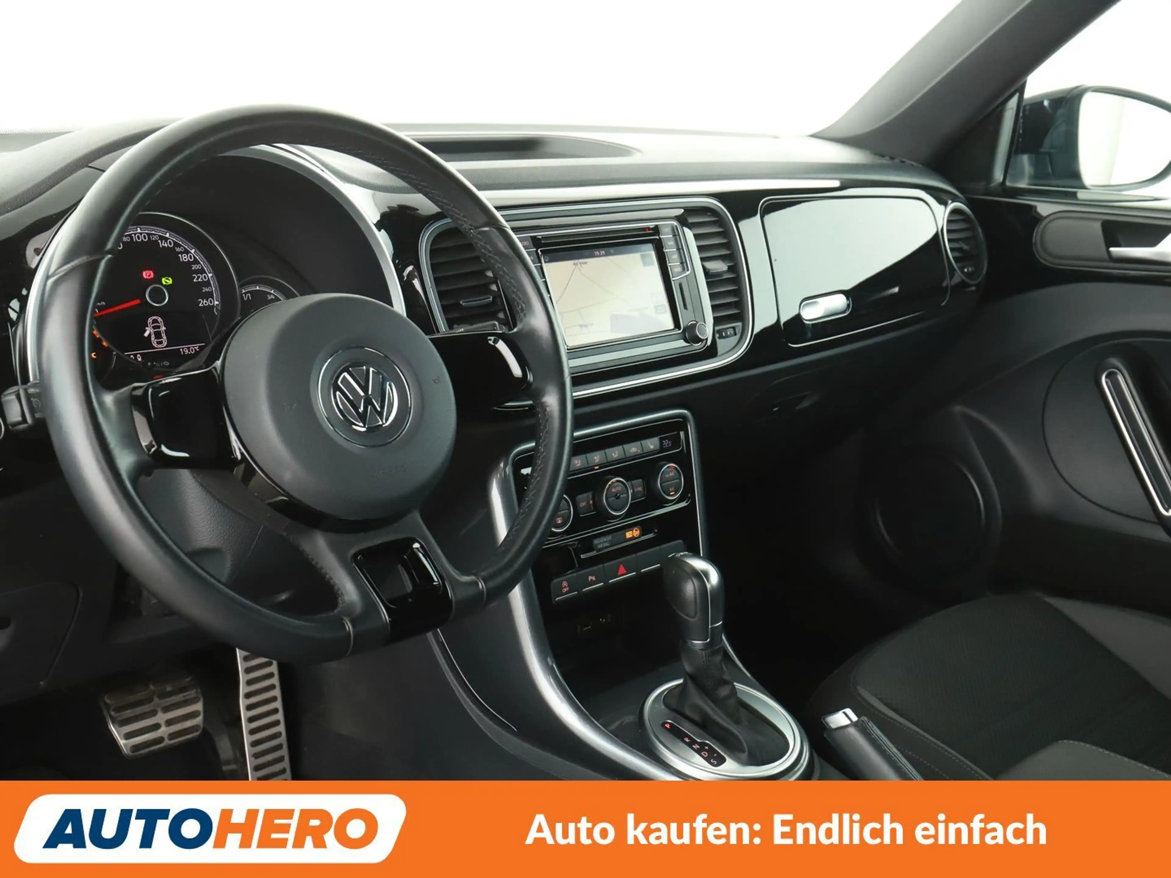 Volkswagen Beetle 1.4 TSI R-Line BMT Aut.*NAV*XENON*TEMPO*PDC*SHZ* — photo 11