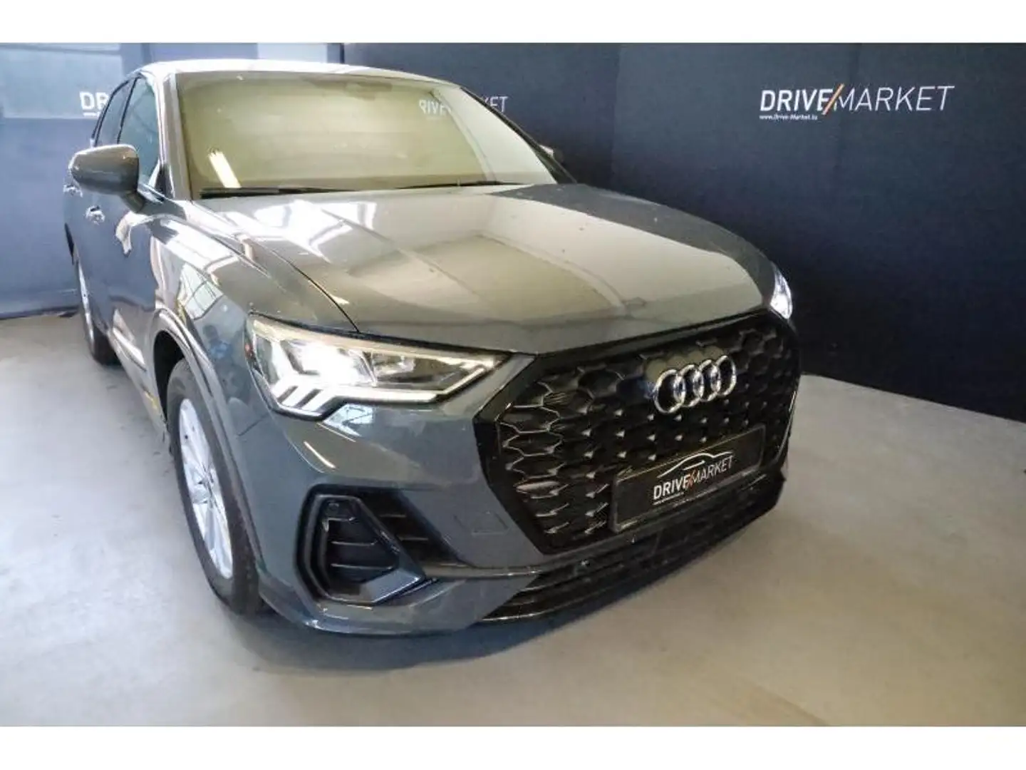 Audi Q3 Sportback Gri - 1