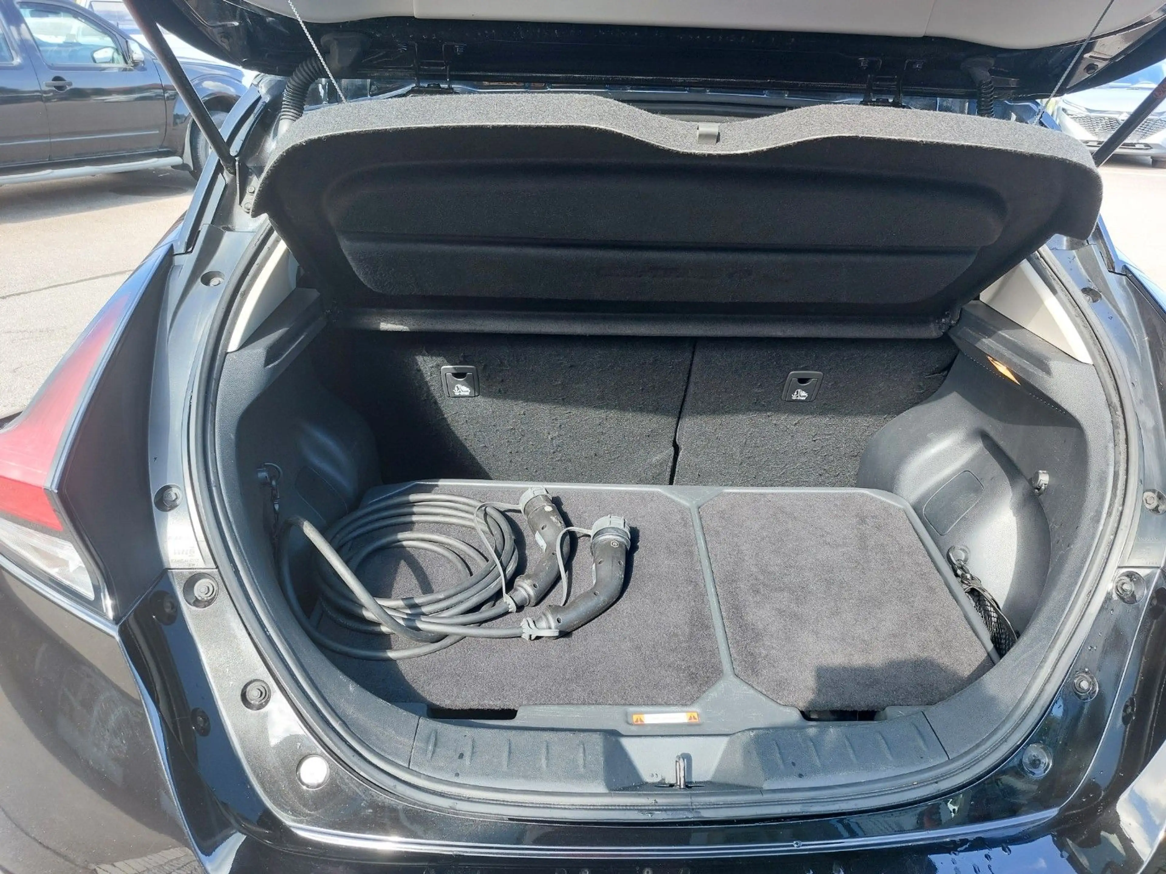 Nissan Leaf 62 KW/h e+ N-Connecta, Winter-Paket — photo 9