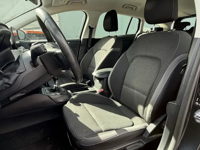 Ford Focus view 7