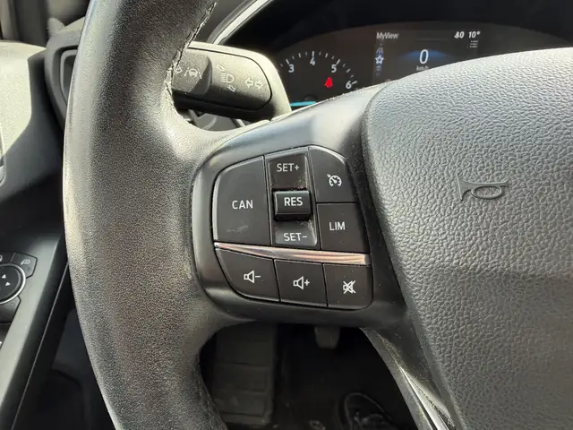 Ford Focus view 9