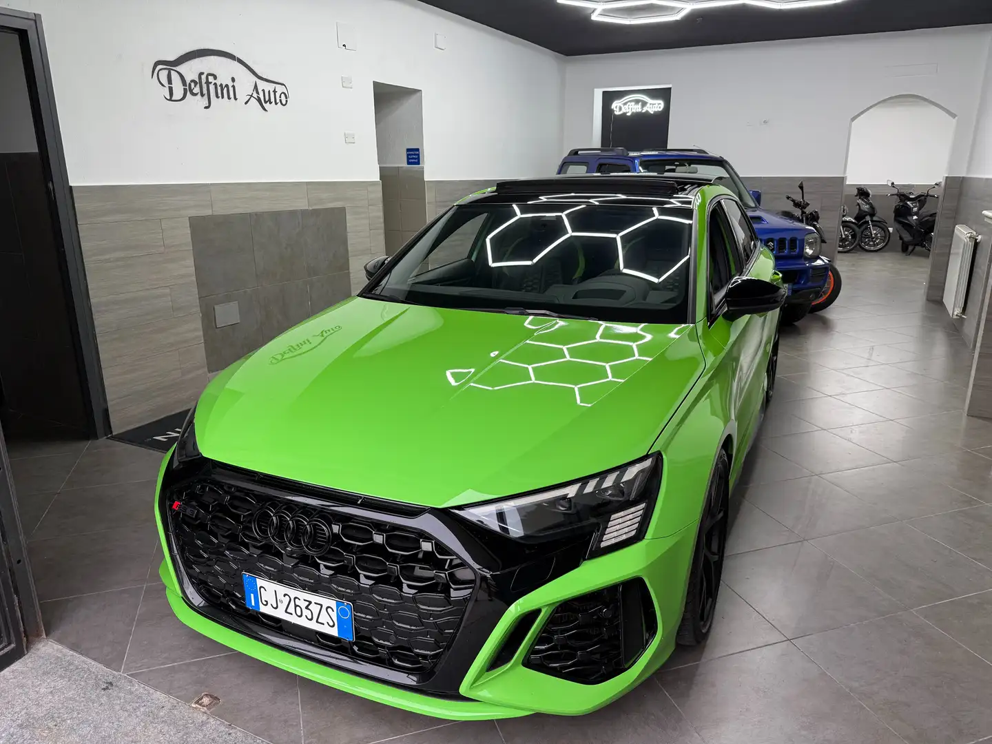Audi RS3 A3 IV 2020 Sportback 2.5 tfsi quattro s-tronic Grün - 1