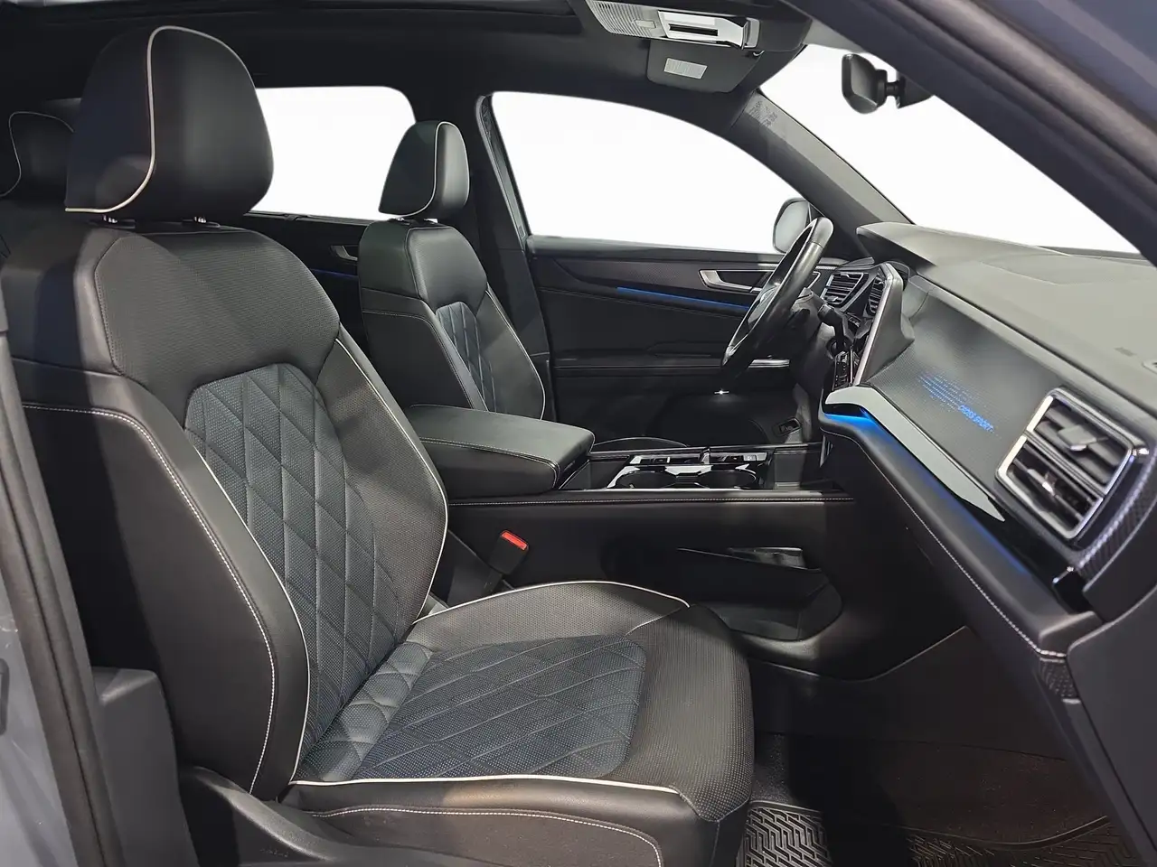 Volkswagen Atlas снимка Volkswagen Atlas