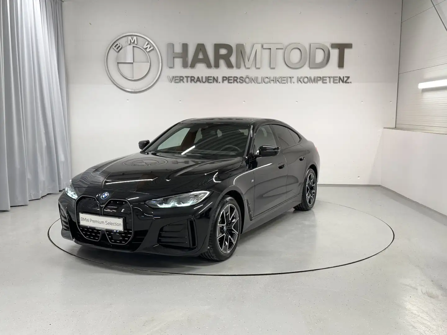 BMW i4 eDrive35 Schwarz - 1