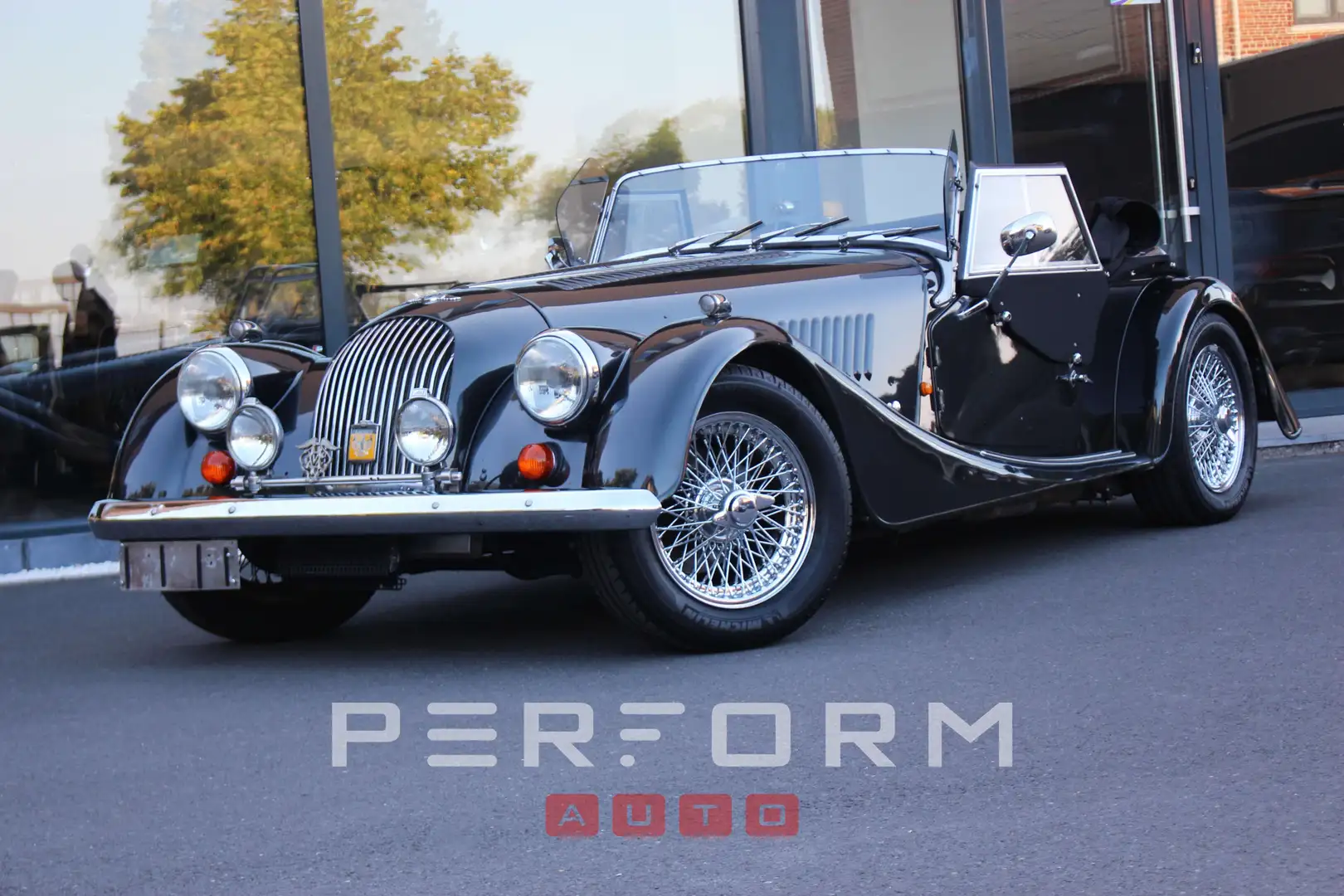 Morgan Plus 8 Noir - 1