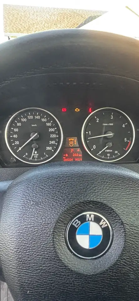 BMW X5 снимка BMW X5