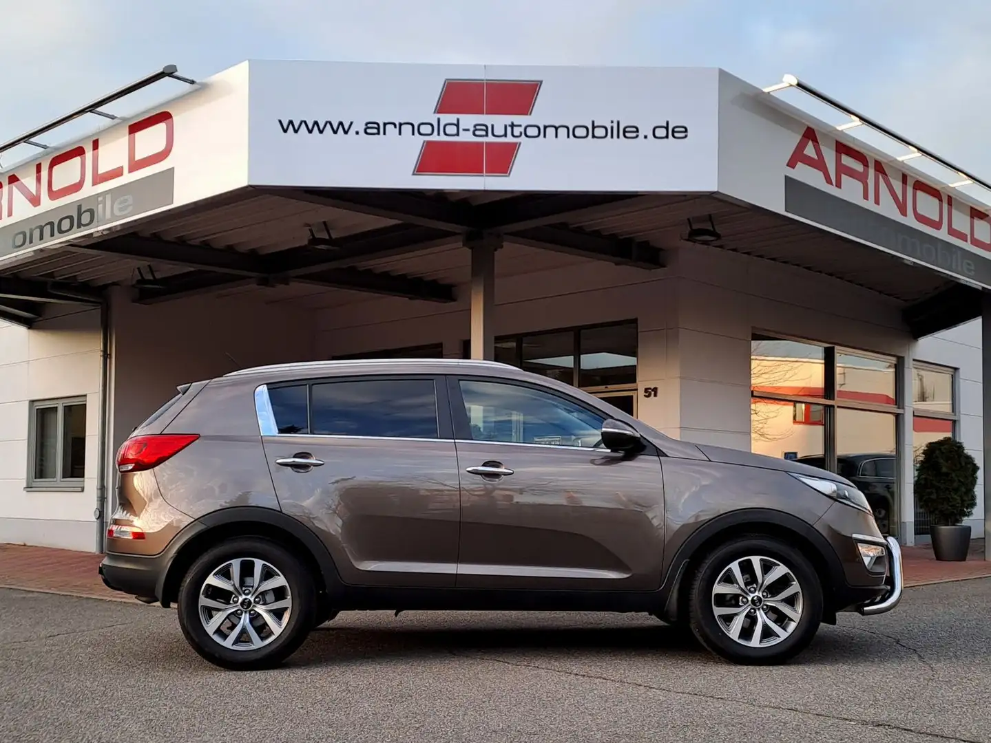 Kia Sportage 2.0 CRDi Braun - 2