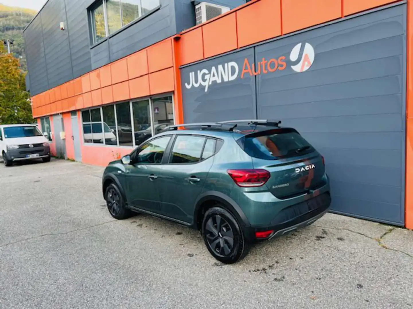 Dacia Sandero STEPWAY TCE 90 EXPRESSION Vert - 2