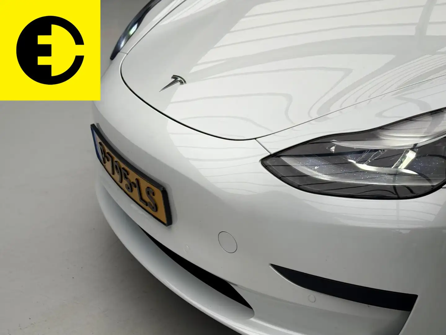 Tesla Model 3 Standard RWD Plus 60 kWh Blanco - 2