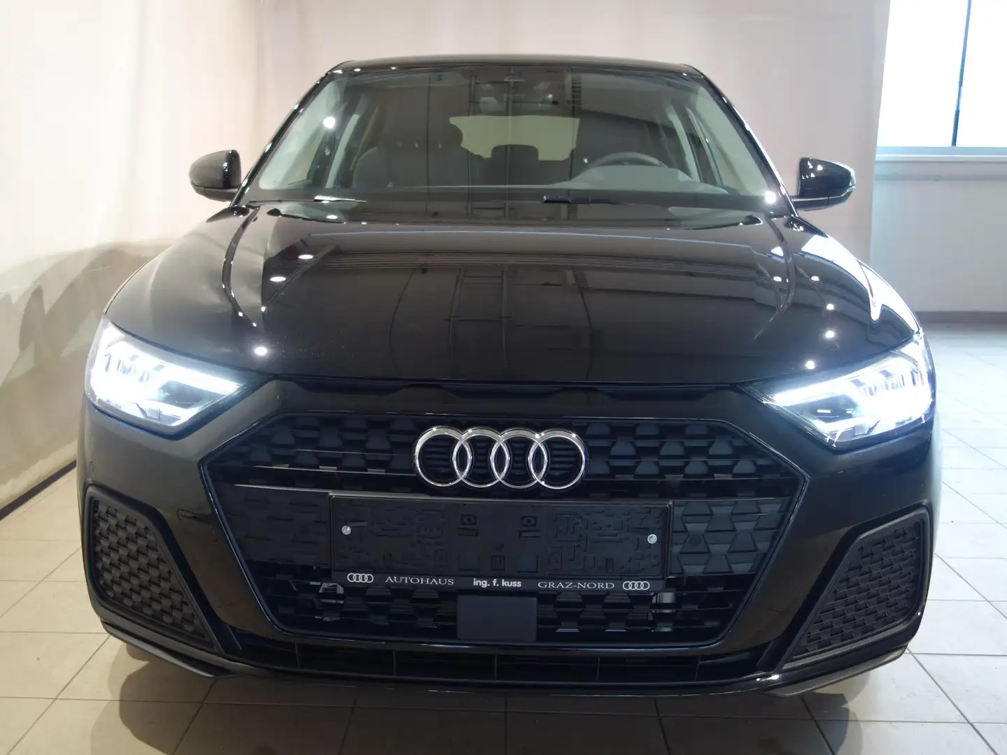 Audi A1 25 TFSI intense s-tronic Schwarz - 2