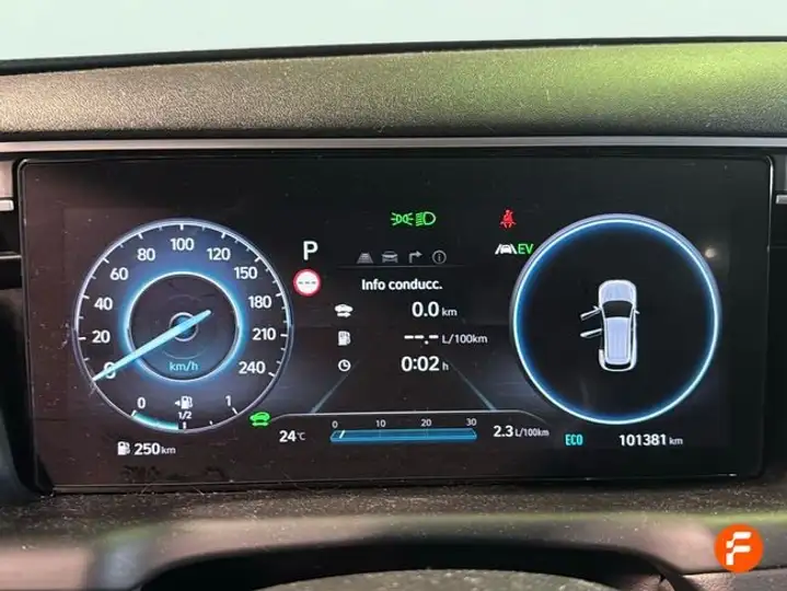 Hyundai Tucson PHEV TGDI 1.6 4X4 AT MAXX SAFE 2022, foto 14