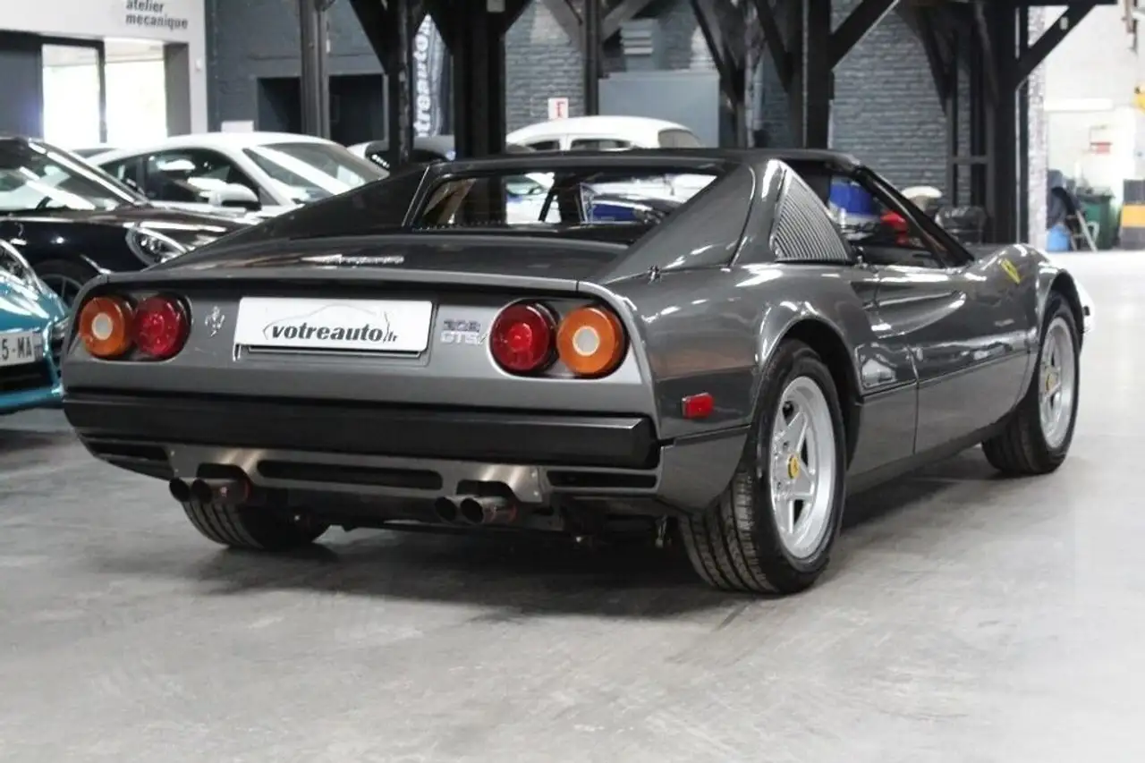 Ferrari 308 GTSI, foto 2