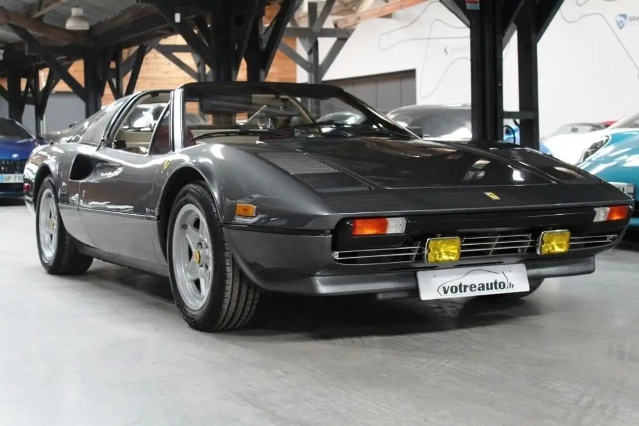 Ferrari 308 GTSI, foto 8