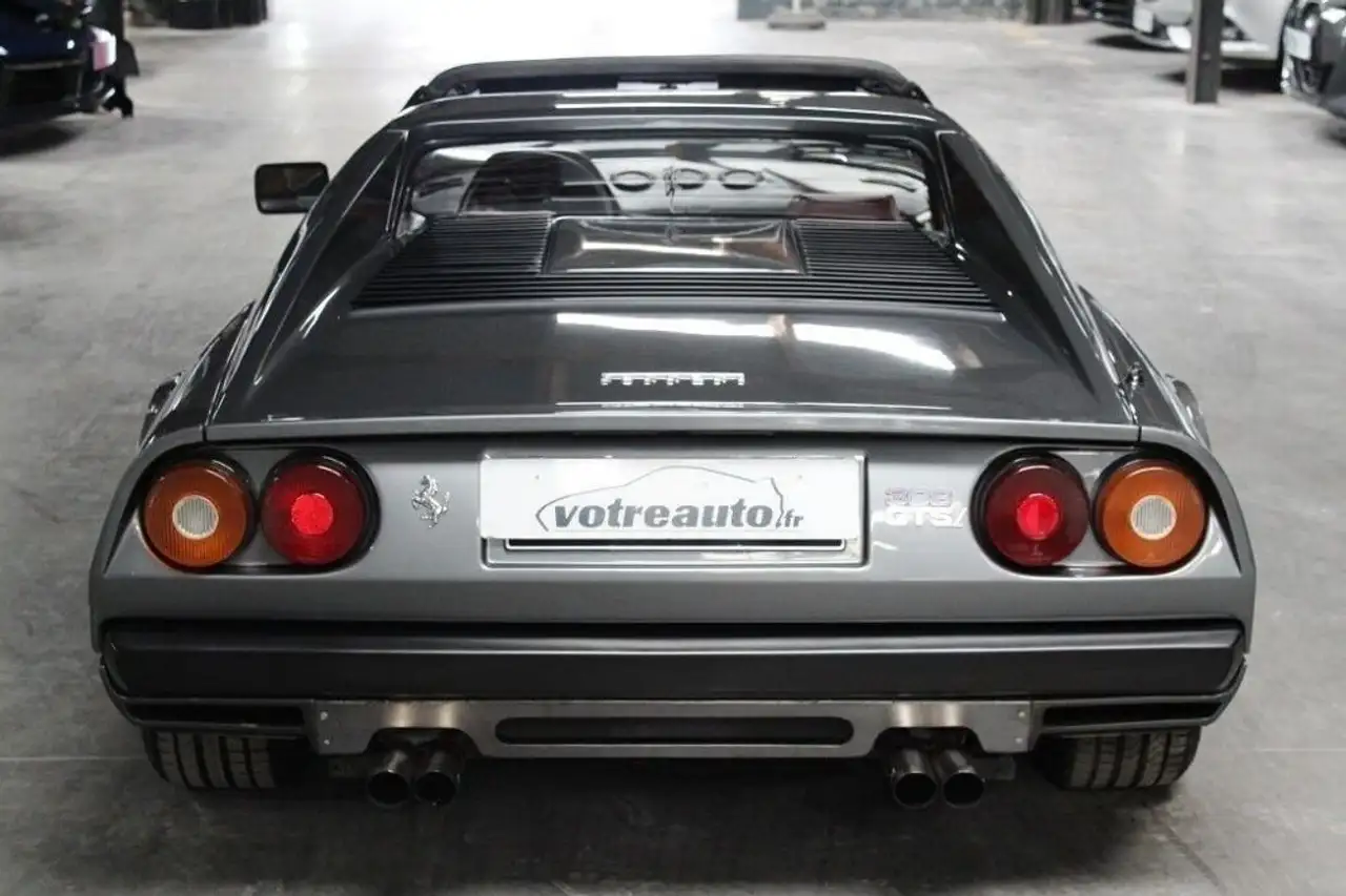 Ferrari 308 GTSI, foto 5