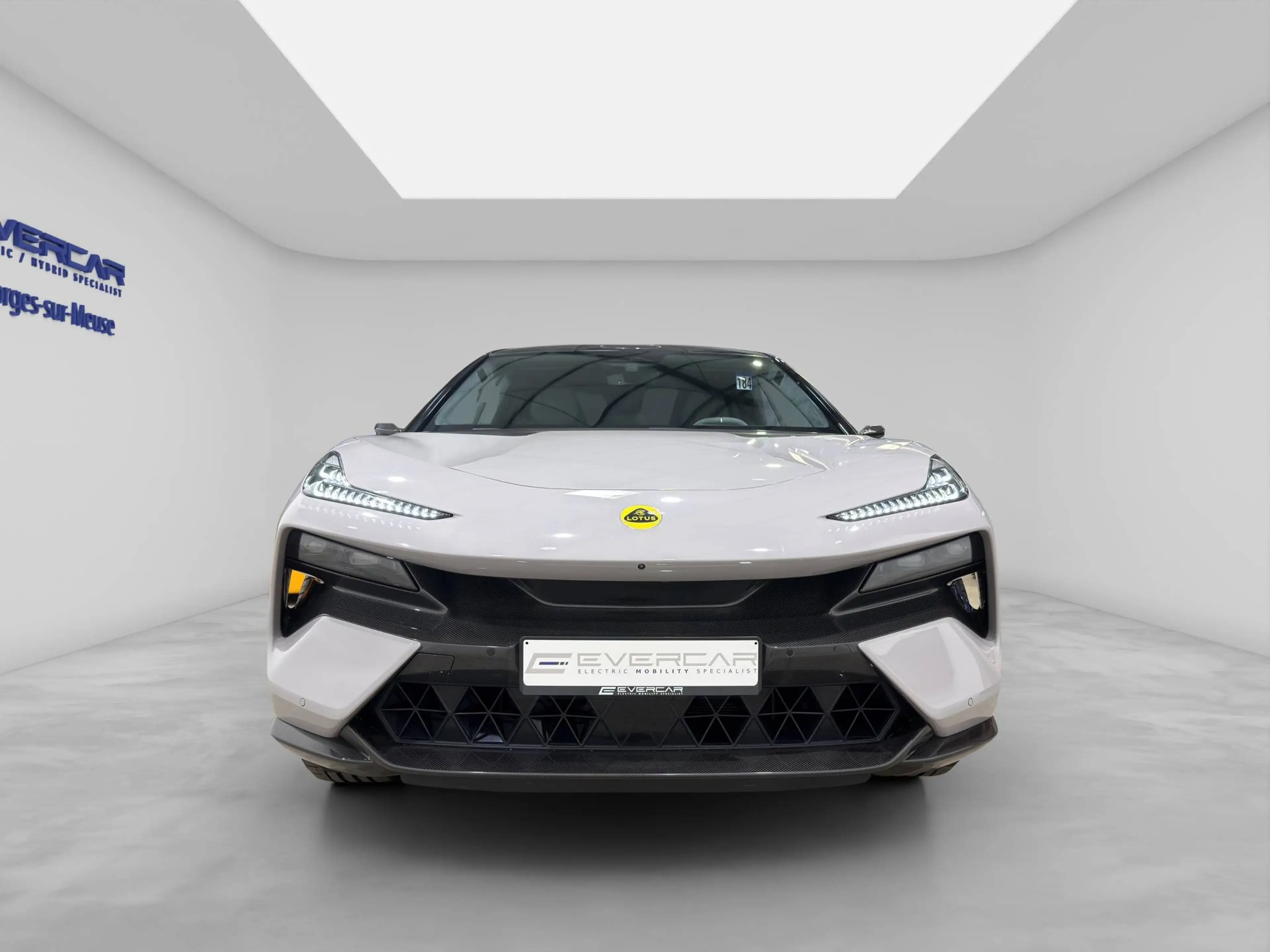 Lotus Eletre S ***FULL OPTIONS*PACK ENTENDED CARBON*KED SURROUND PRO 23 SPEAKERS*VENTILATED/HEATED/MASSAGE SEATS*** — photo 2