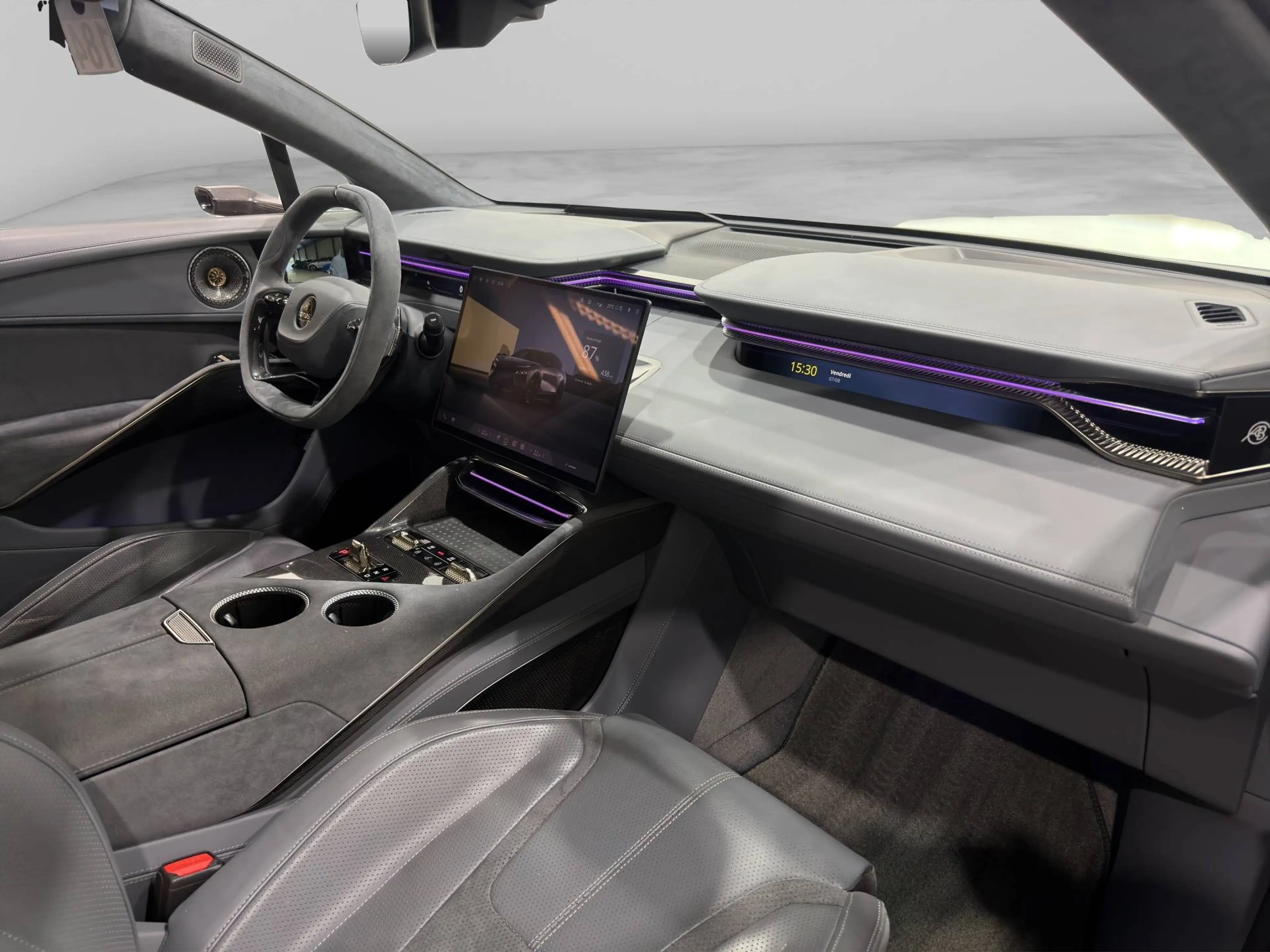 Lotus Eletre S ***FULL OPTIONS*PACK ENTENDED CARBON*KED SURROUND PRO 23 SPEAKERS*VENTILATED/HEATED/MASSAGE SEATS*** — photo 9