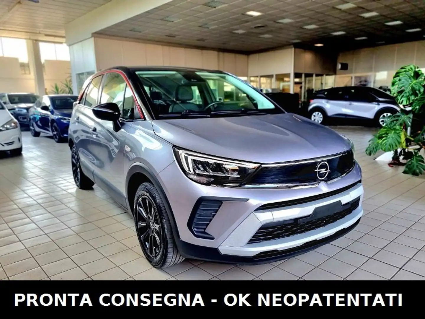 Opel Crossland X Crossland X 1.2 GS Line OK NEOPATENTATI Argento - 1