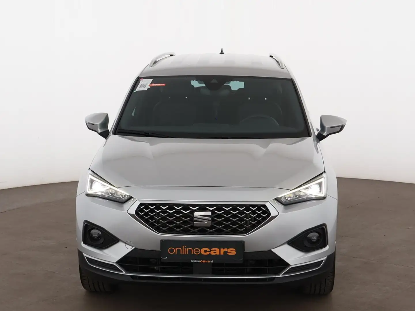 SEAT Tarraco 2.0 TDI 4Drive Xcellence Aut 7-SITZER LED Silber - 2