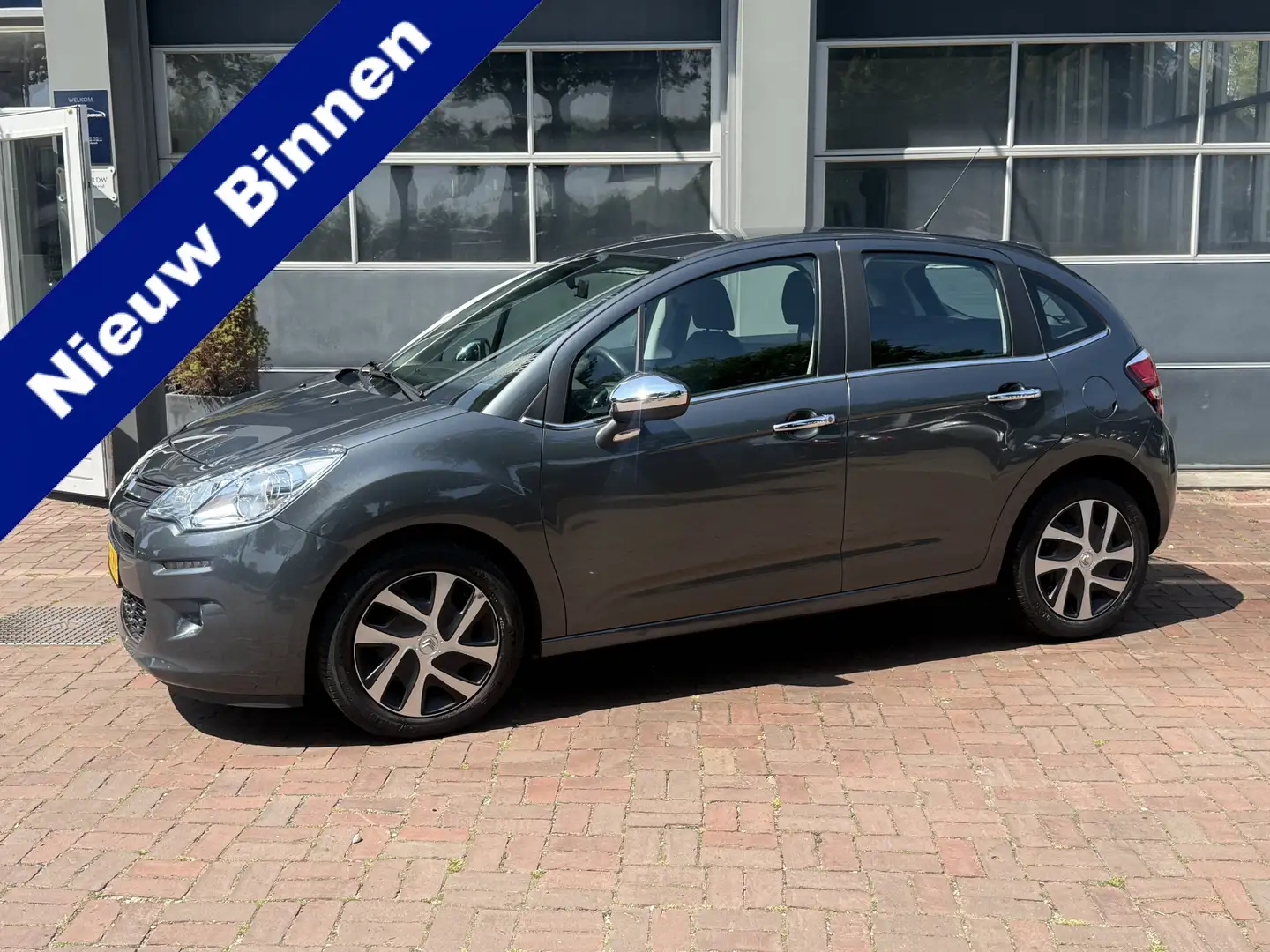 Citroen C3 1.2 PureTech Collection Hoge Zit 2015 Km 83.014 De Grijs - 1