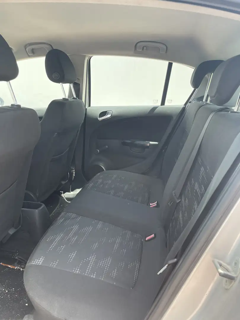 Opel Corsa 1.2 16V ecoFLEX Easytronic Satellite - 1